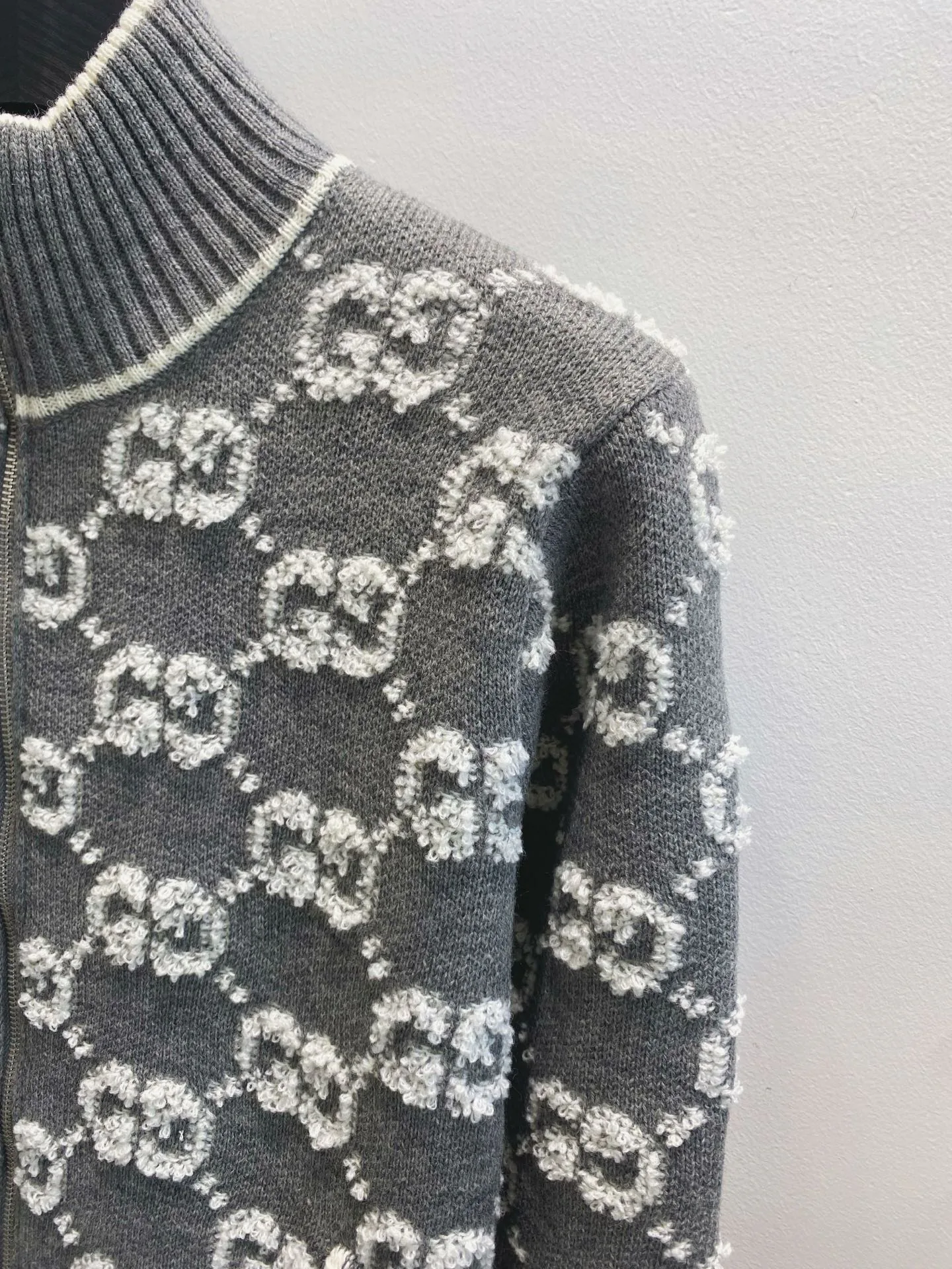 Джемперы И Свитеры Женские Gucci 18238819