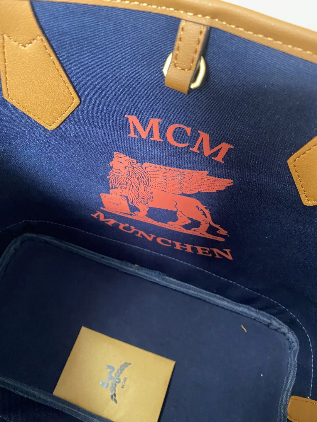 Классические Сумки Женские Mcm 14334770