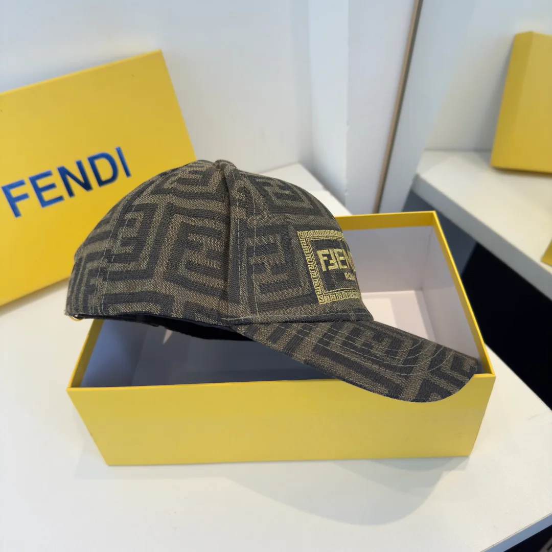 Головные Уборы Fendi 11416629