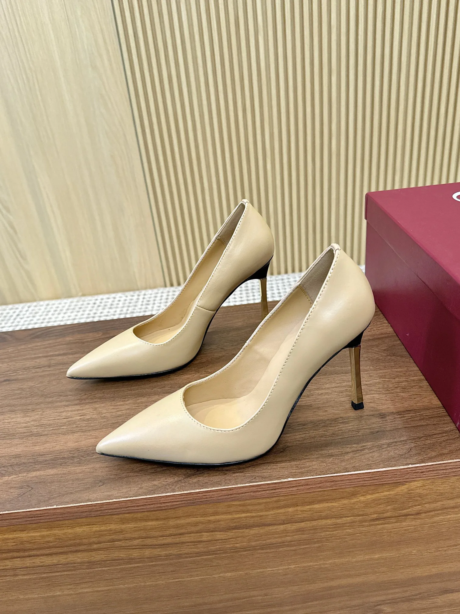 Туфли Женские Gucci 13480516