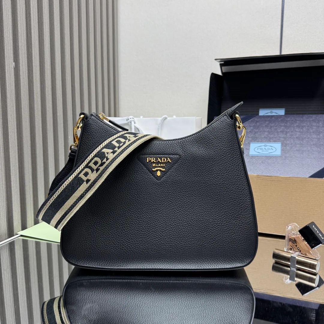 Сумки На Ремне Женские Prada 1763177