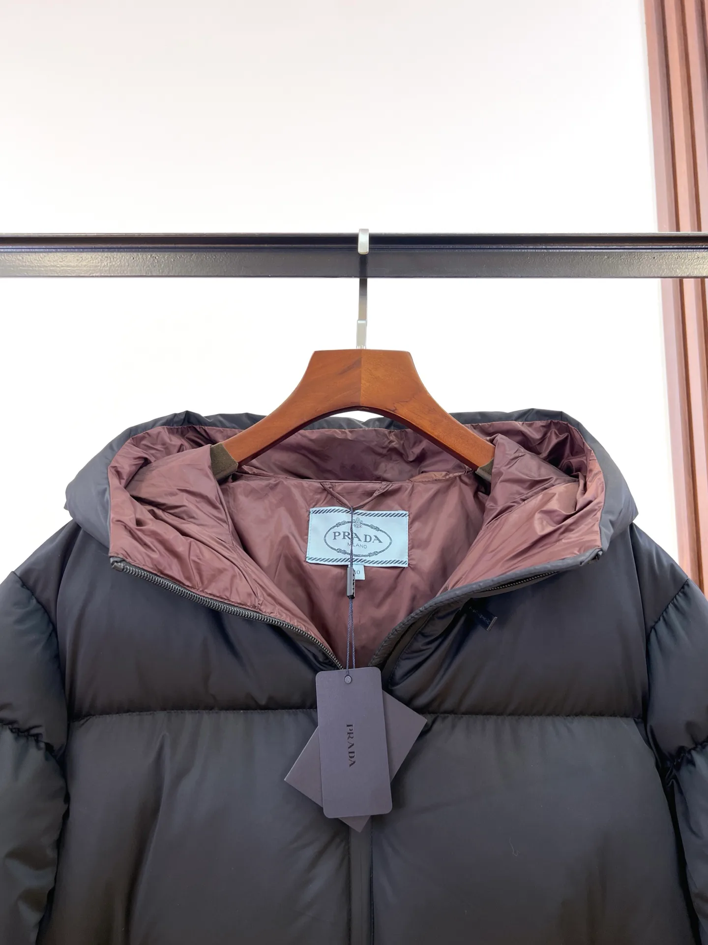 Куртки И Пуховики Женские Prada 18741930