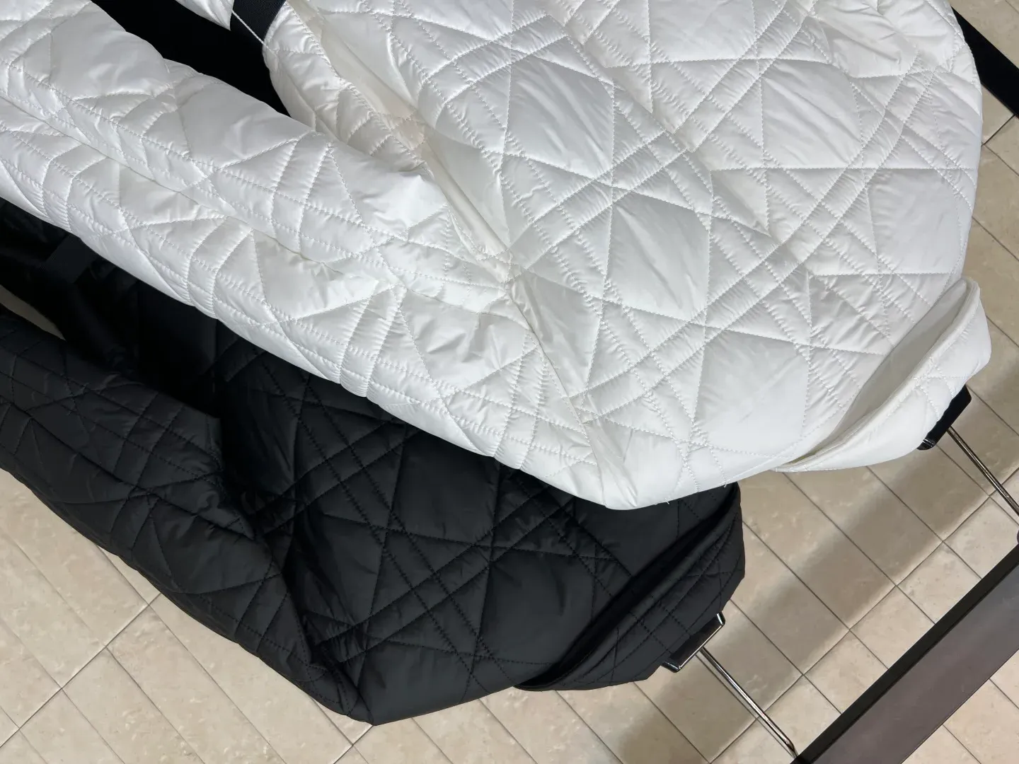 Пальто Женские Christian Dior 189356