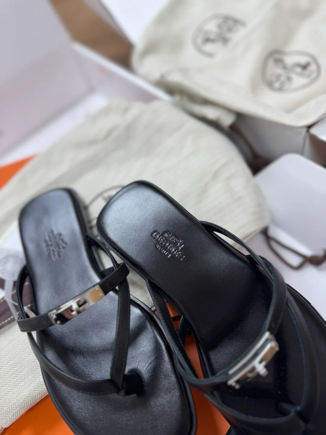 Шлепанцы Женские Hermes 13930282