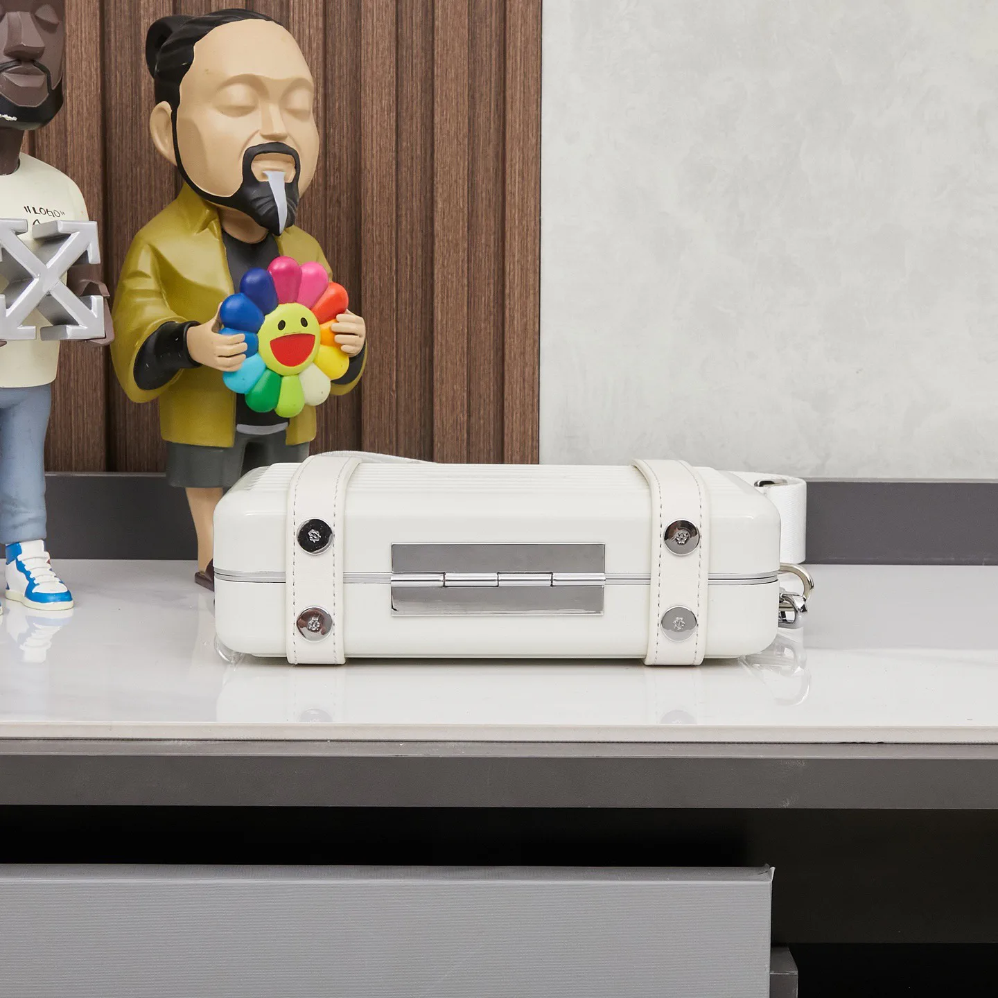 Сумки На Ремне Женские Rimowa 11185359