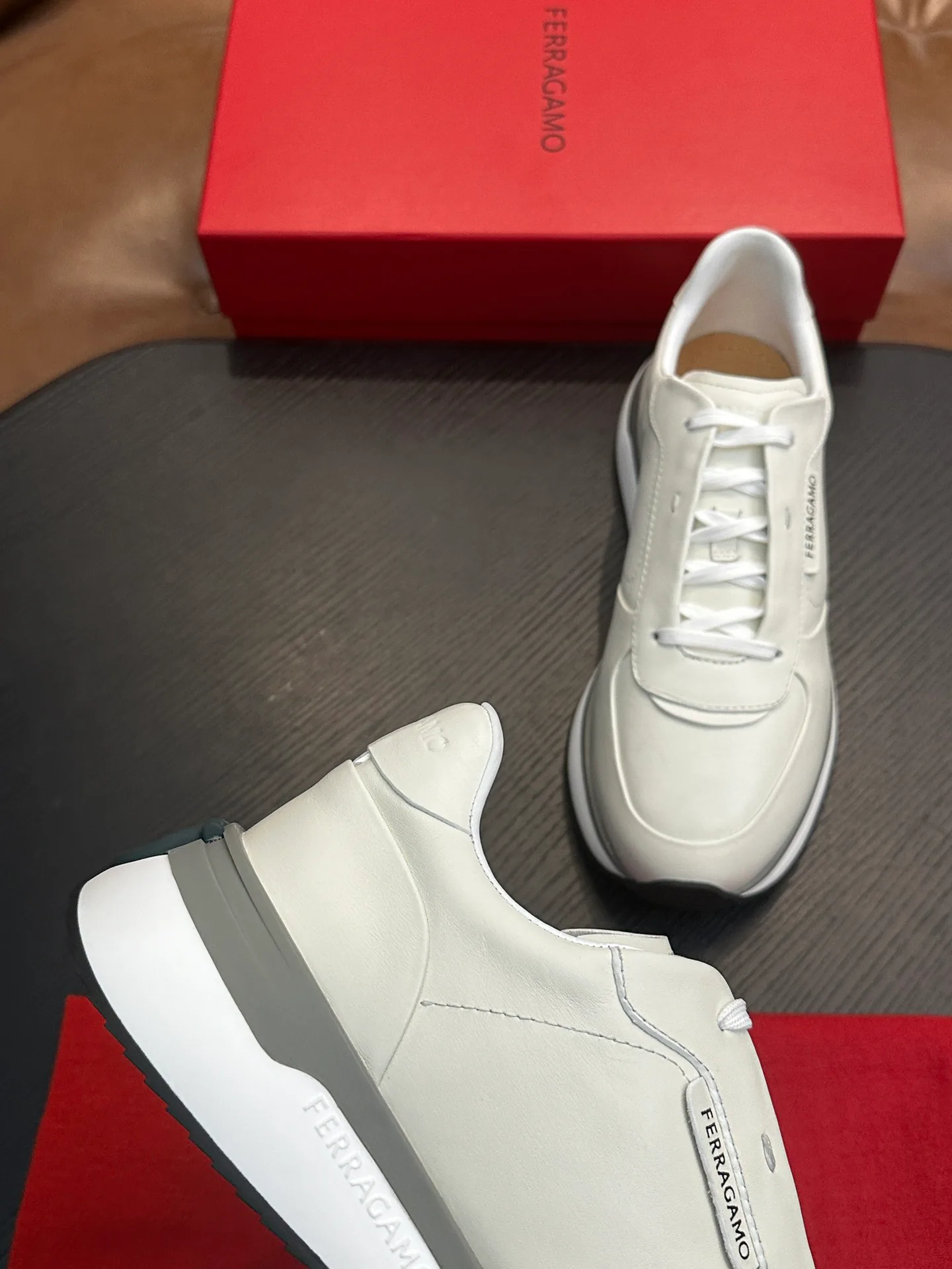 Кроссовки Мужские Salvatore Ferragamo 494302