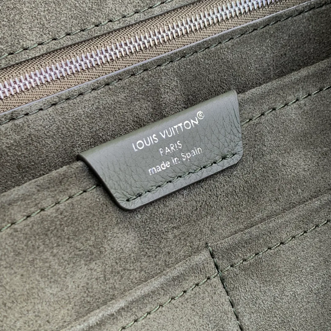 Рюкзаки Женские Louis Vuitton 3331795
