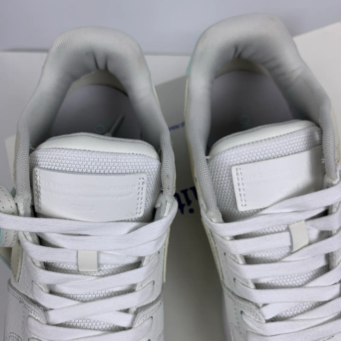 Кроссовки Женские Off-White 17776392