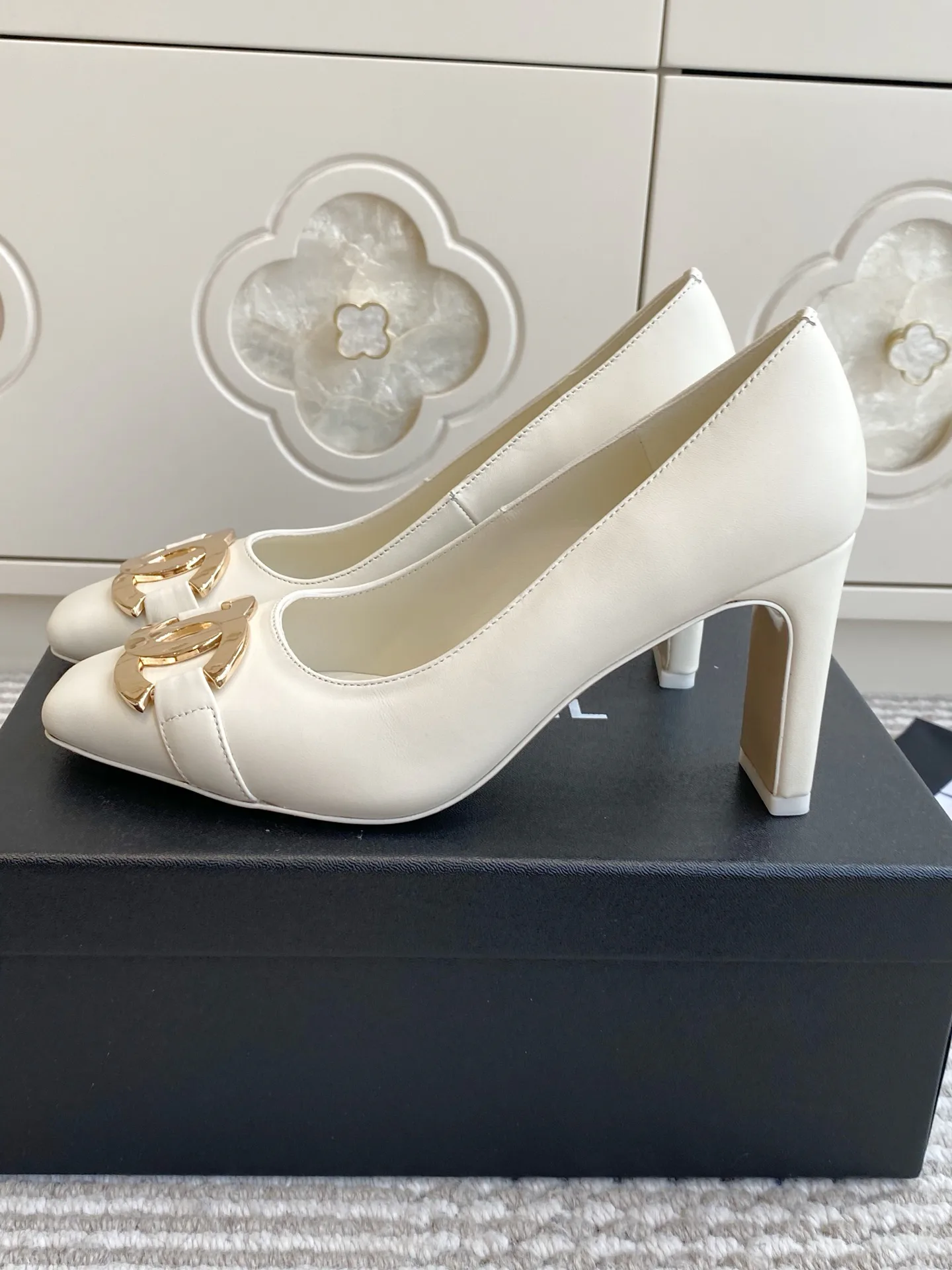 Туфли Женские Chanel 16869468