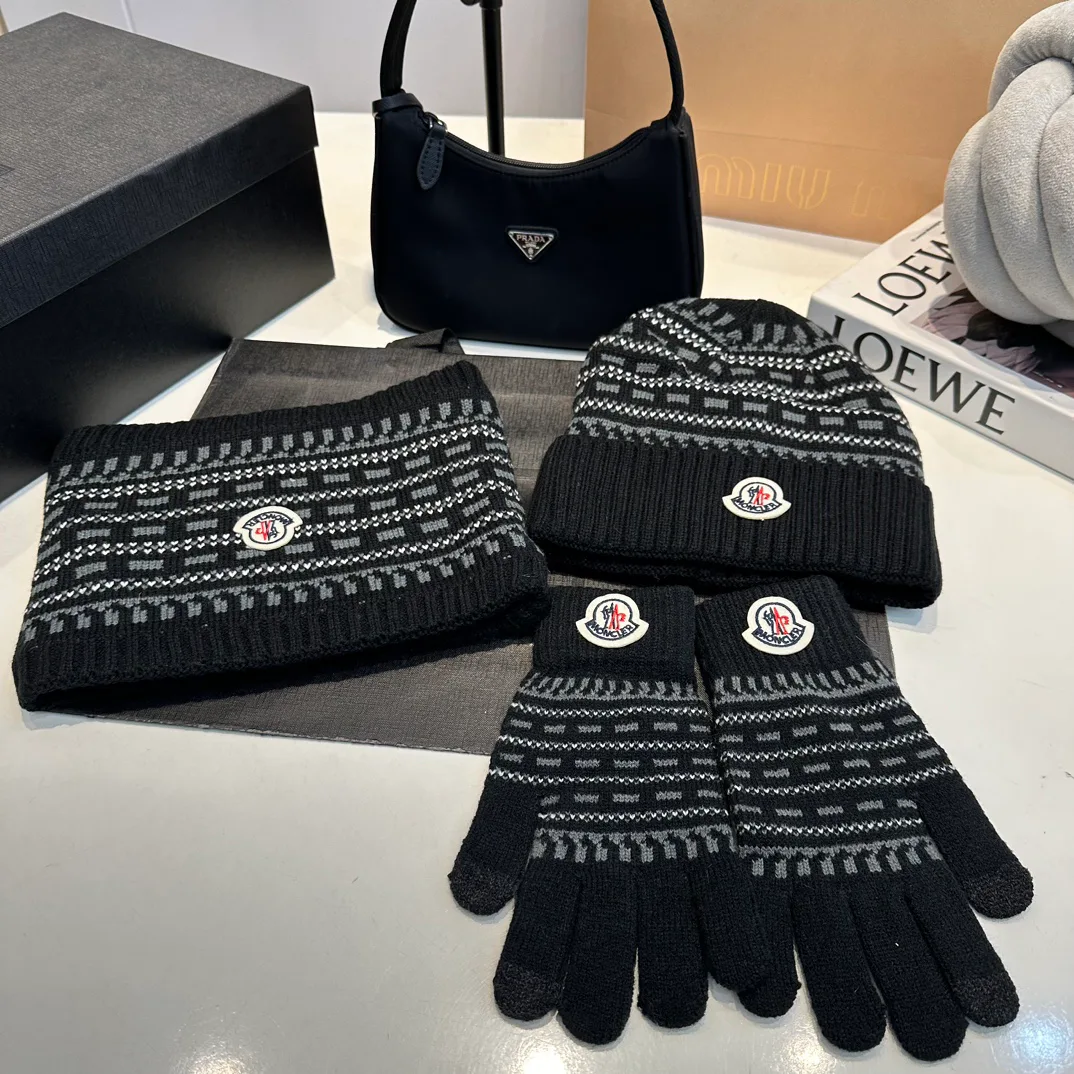 Головные Уборы Moncler 420597