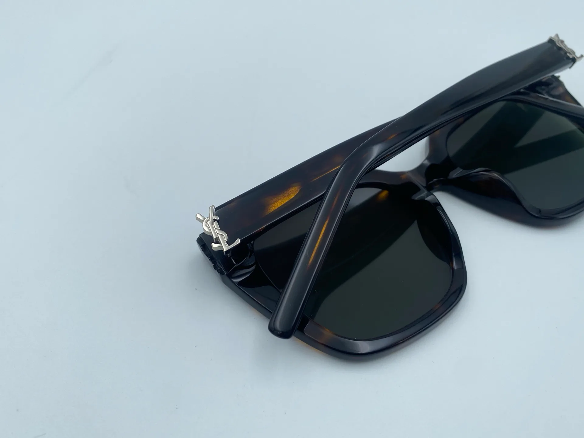 Очки Saint Laurent 17434391