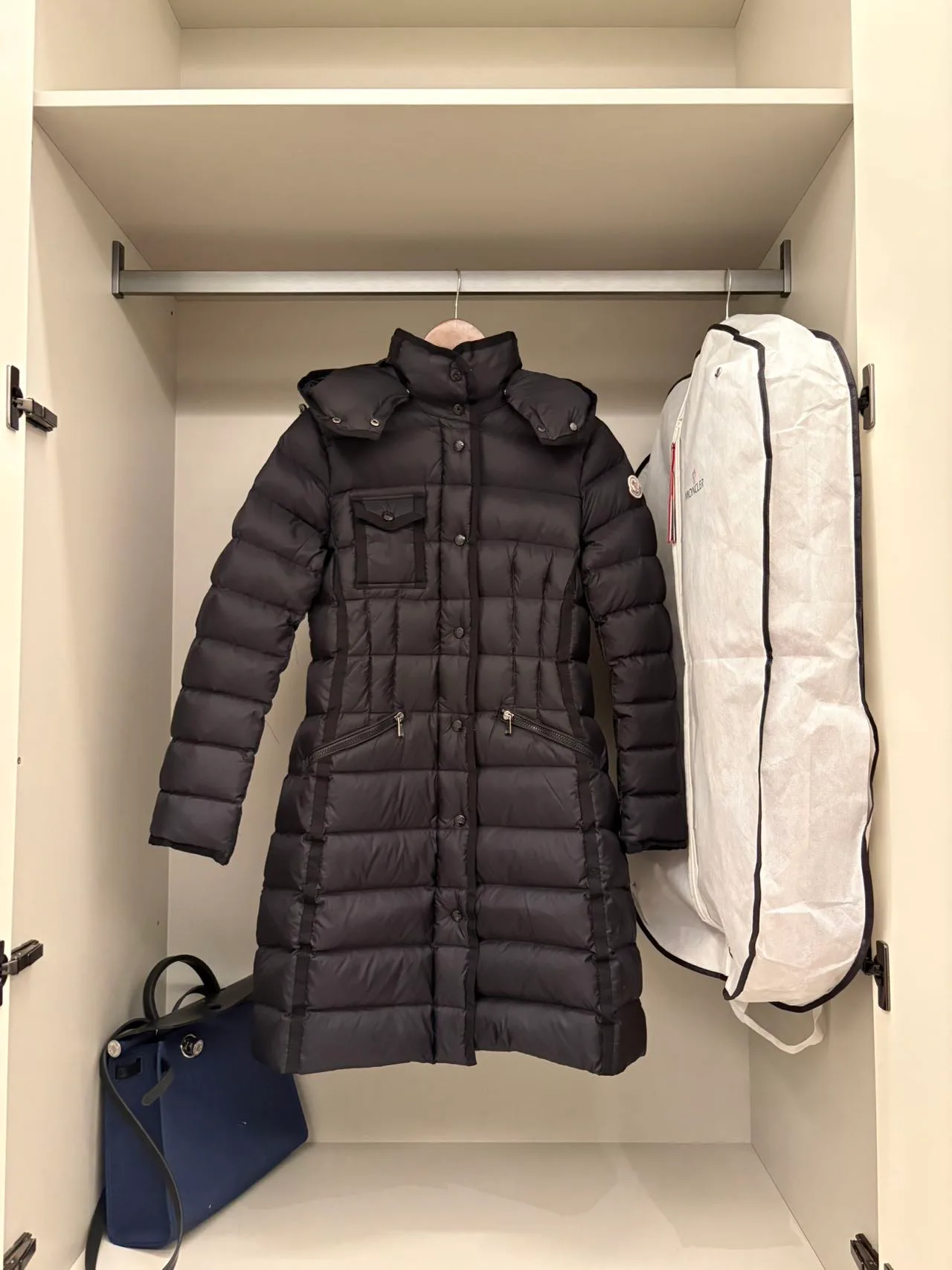 Куртки И Пуховики Женские Moncler 18198734