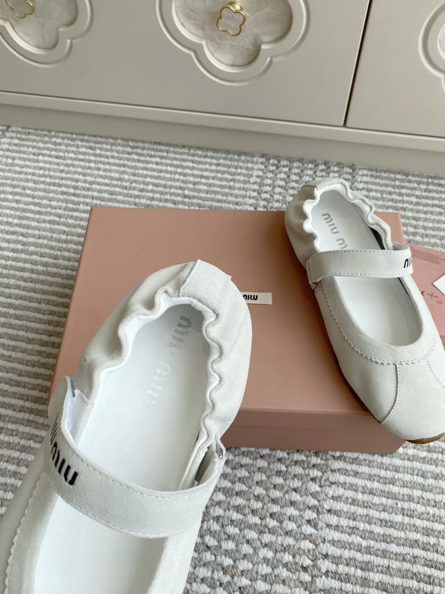 Балетки Женские Miu Miu 11546404