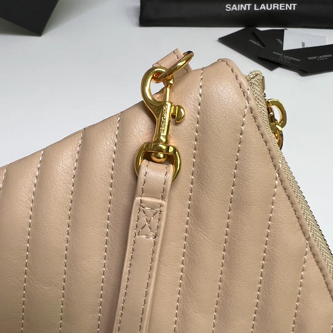 Клатчи Женские Louis Vuitton 143606