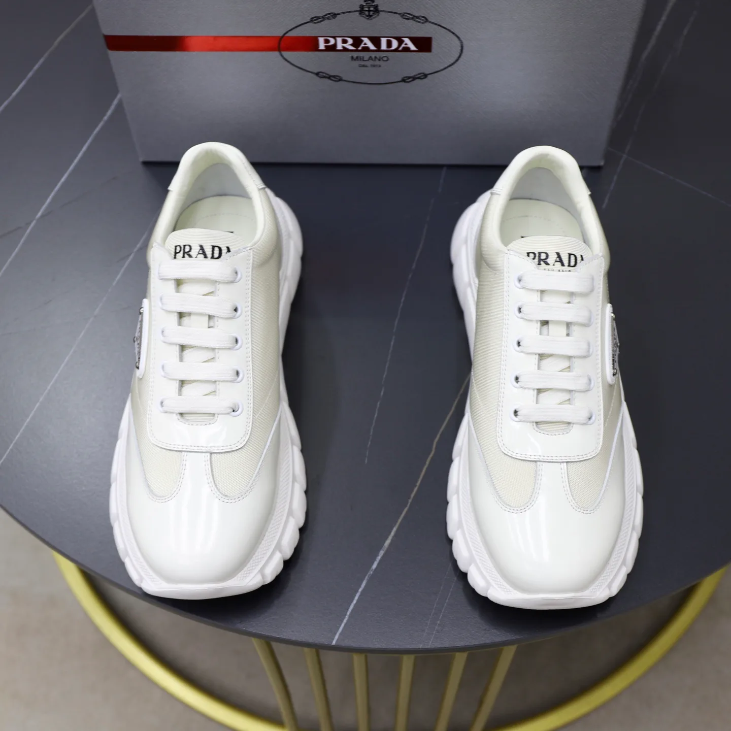 Кроссовки Мужские Prada 11490411