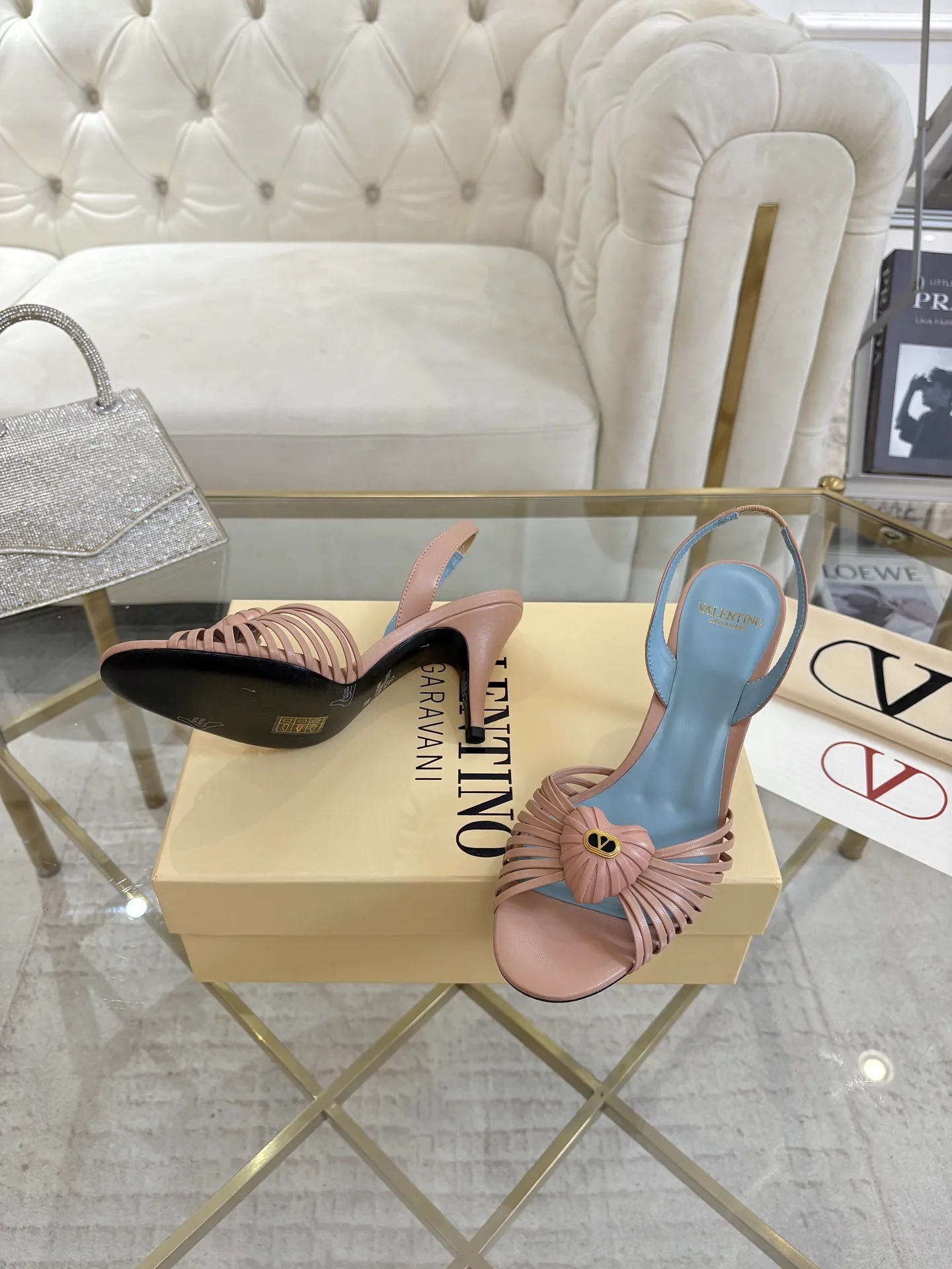 Босоножки Женские Valentino 18135273