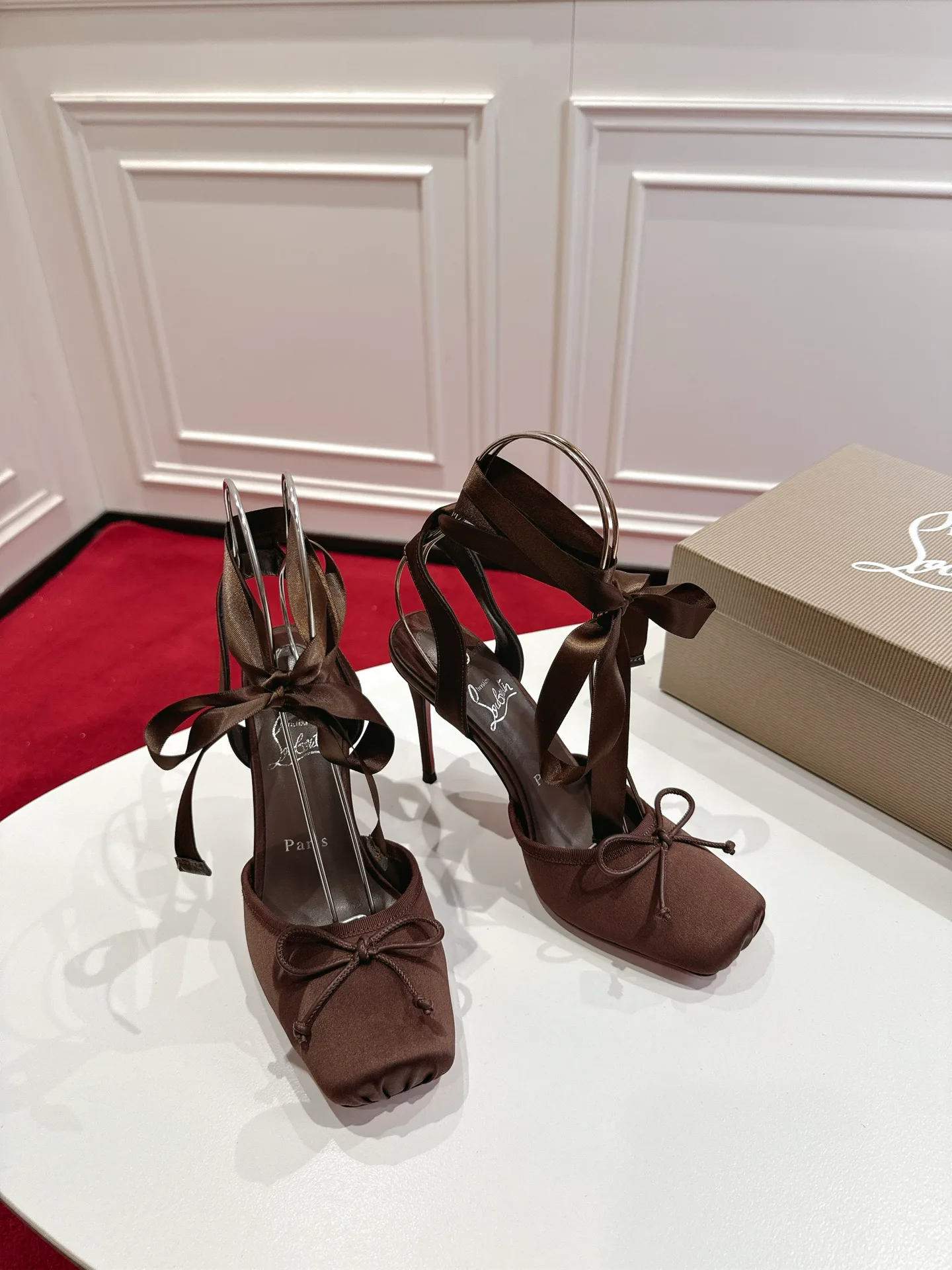 Туфли Женские Christian Louboutin 565565