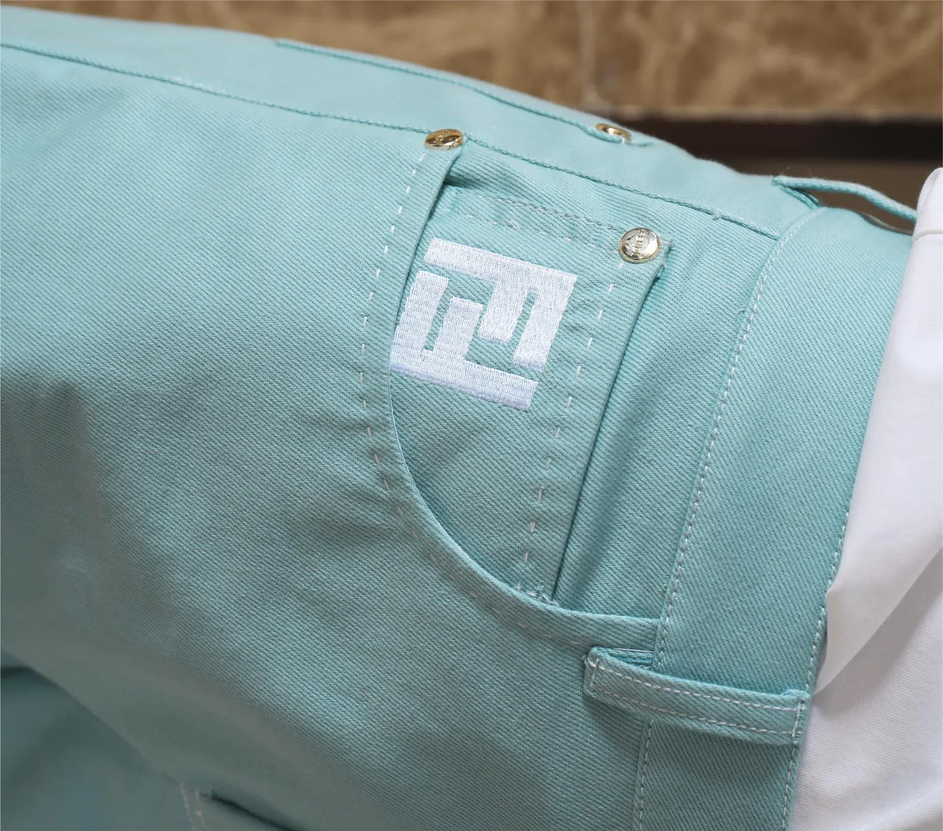 Шорты Женские Fendi 33193