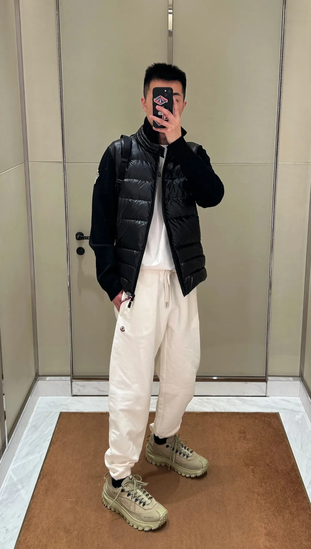 Куртки И Пуховики Мужские Moncler 171428