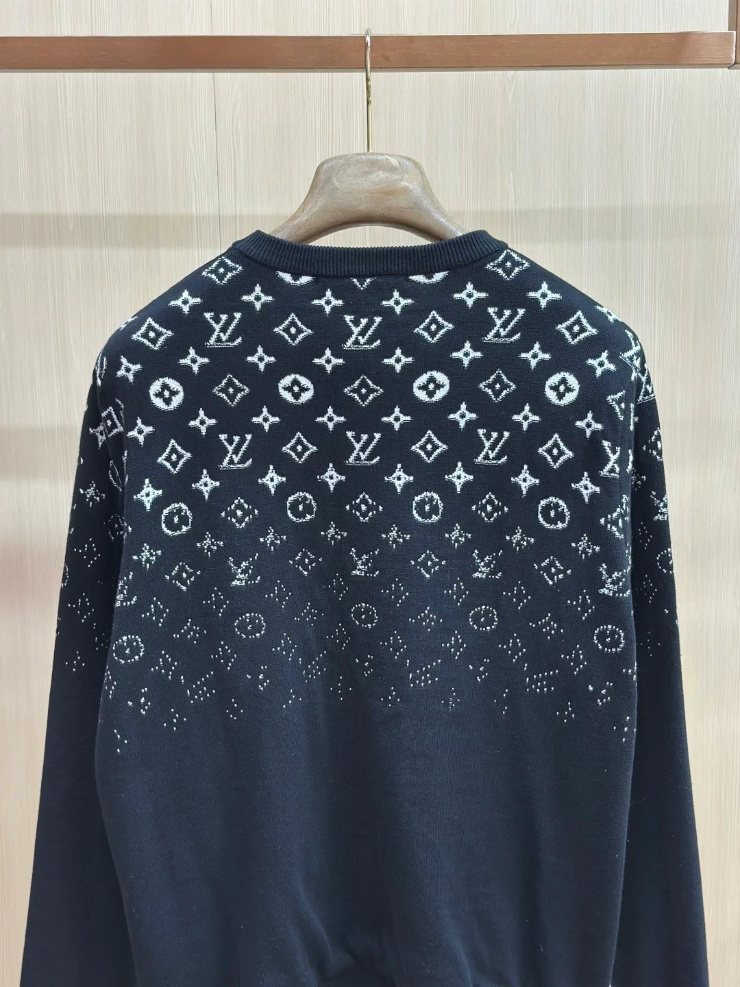 Джемперы И Свитеры Мужские Louis Vuitton 18599312