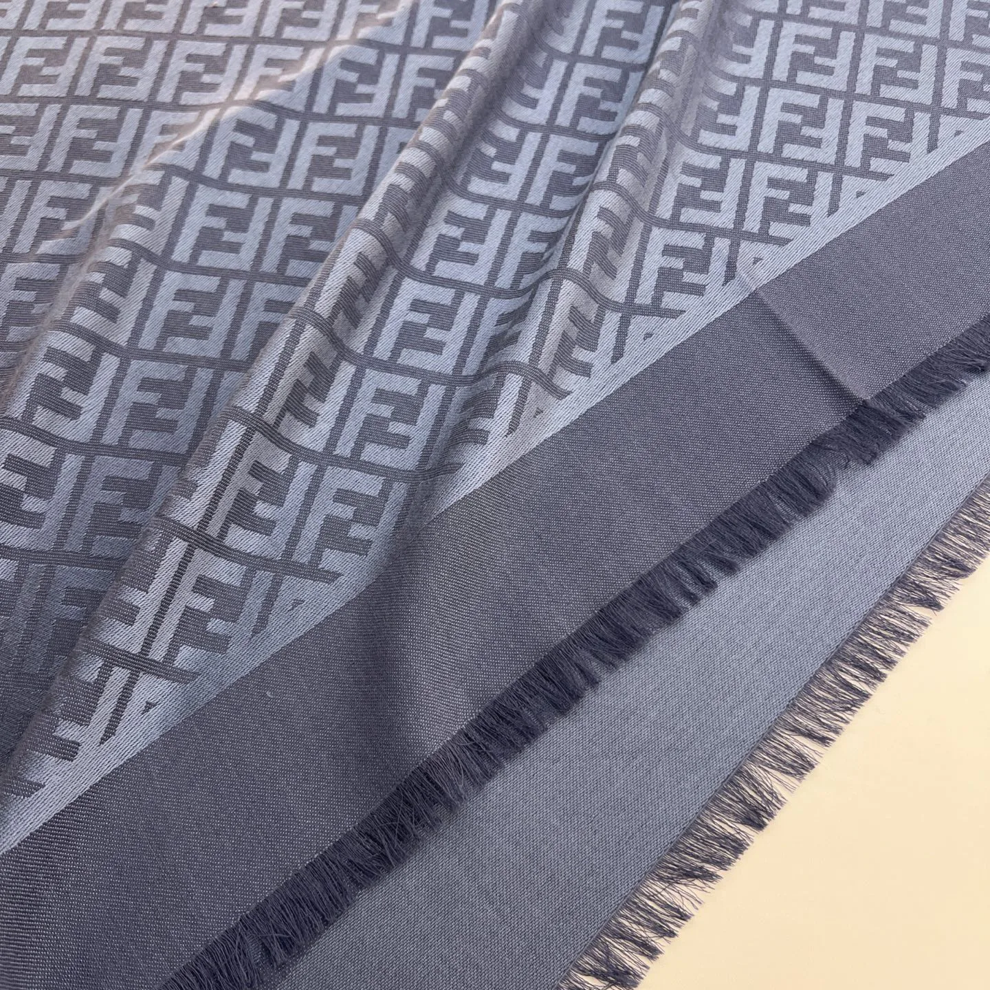 Платки Fendi 1547421