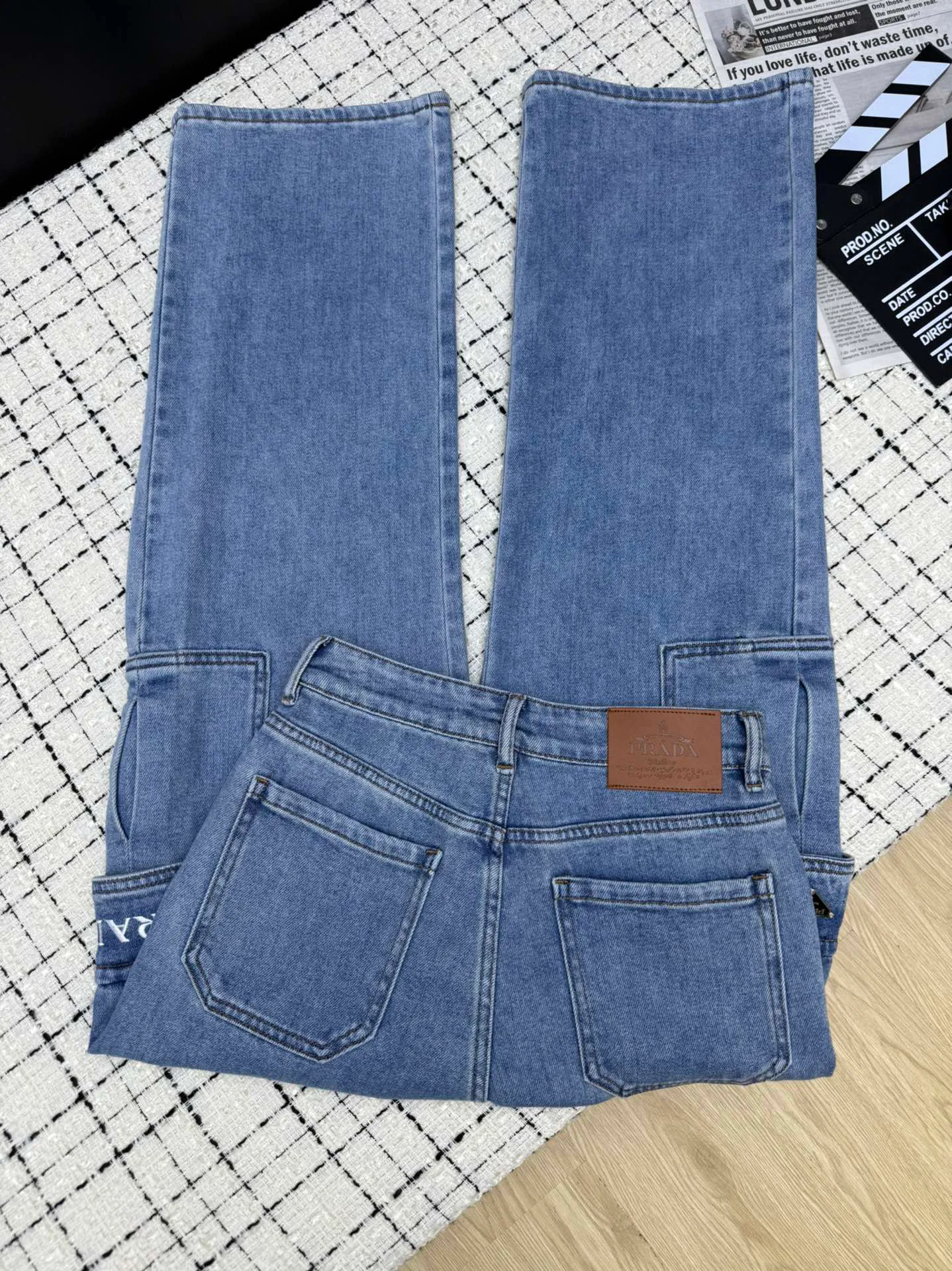 Джинсы Женские Prada 9963123