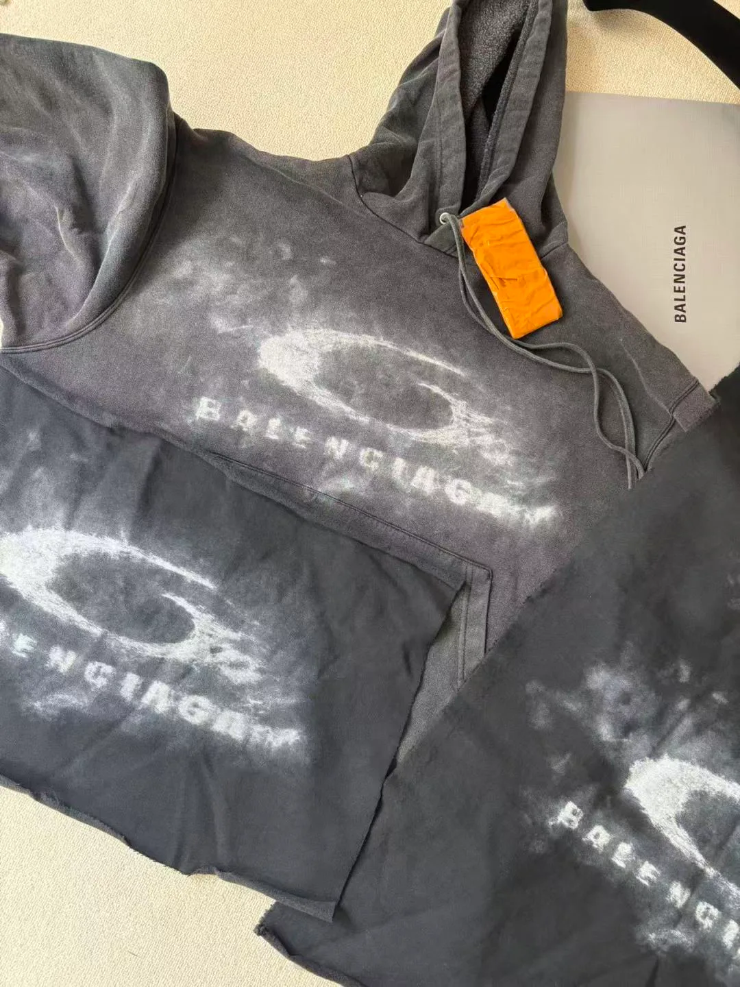 Свитшоты И Худи Мужские Balenciaga 11485606
