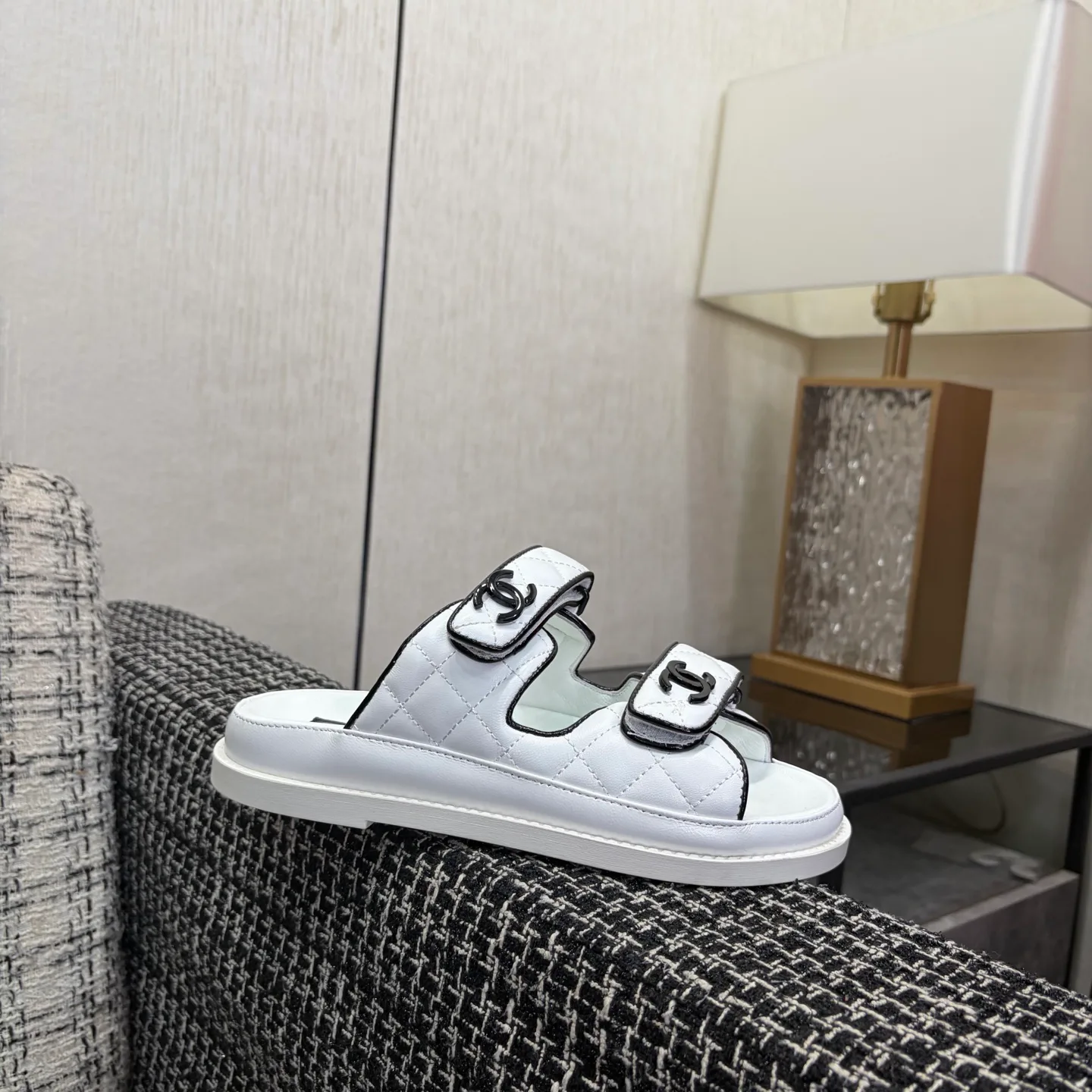 Сандалии Женские Chanel 11738710