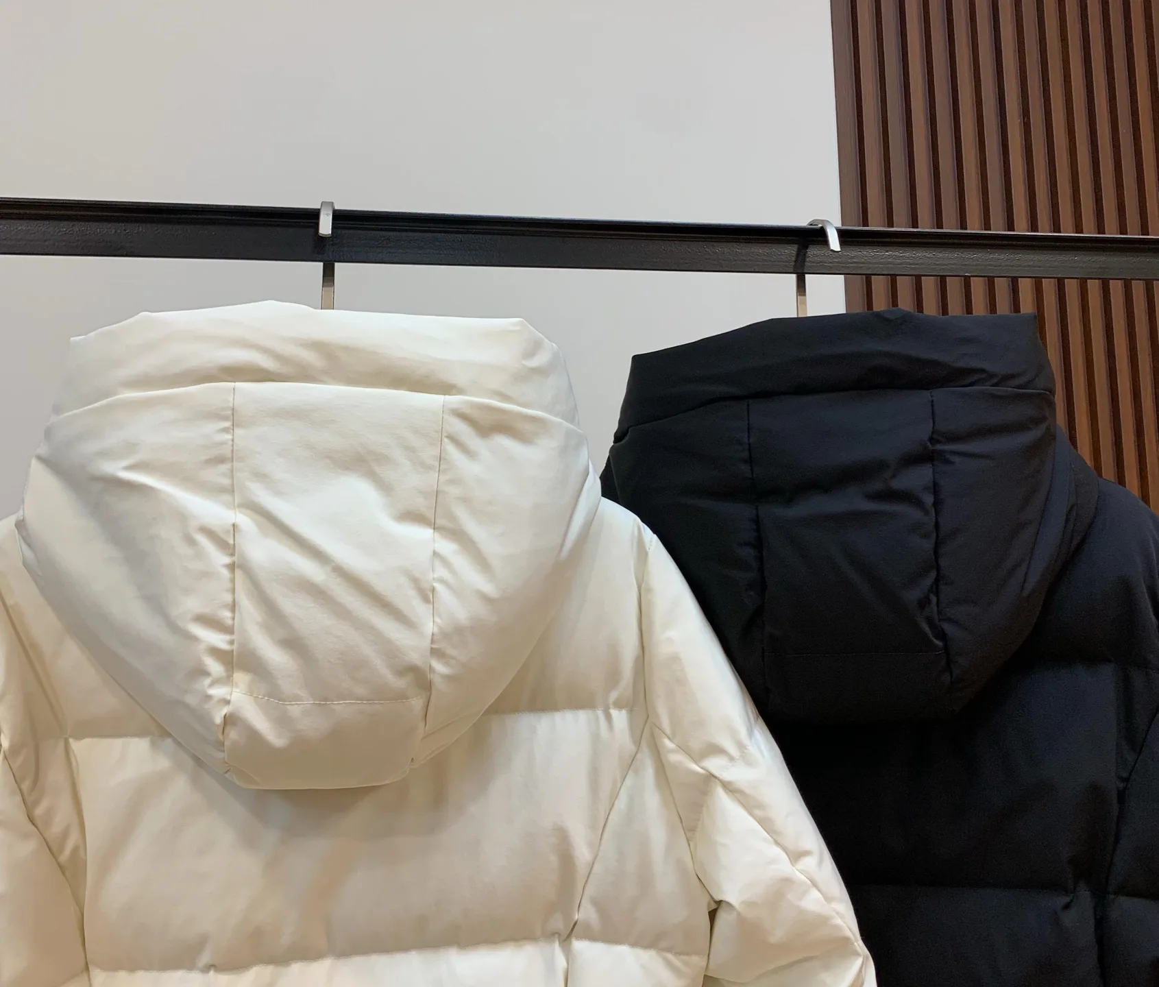 Куртки И Пуховики Женские Moncler 496973