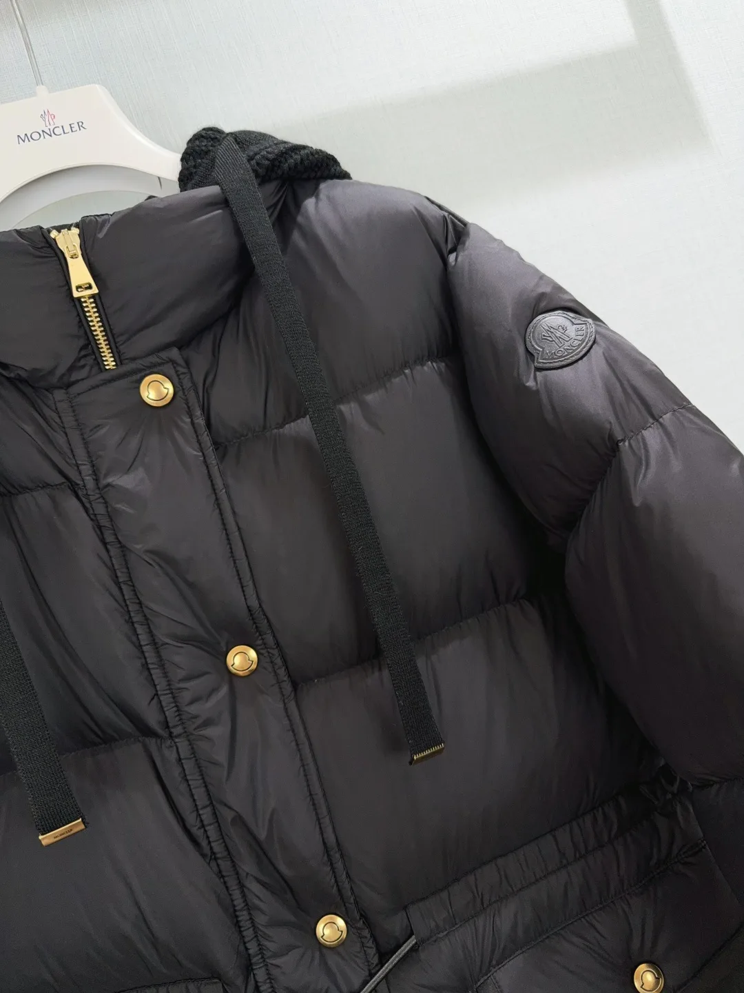 Куртки И Пуховики Женские Moncler 18898481
