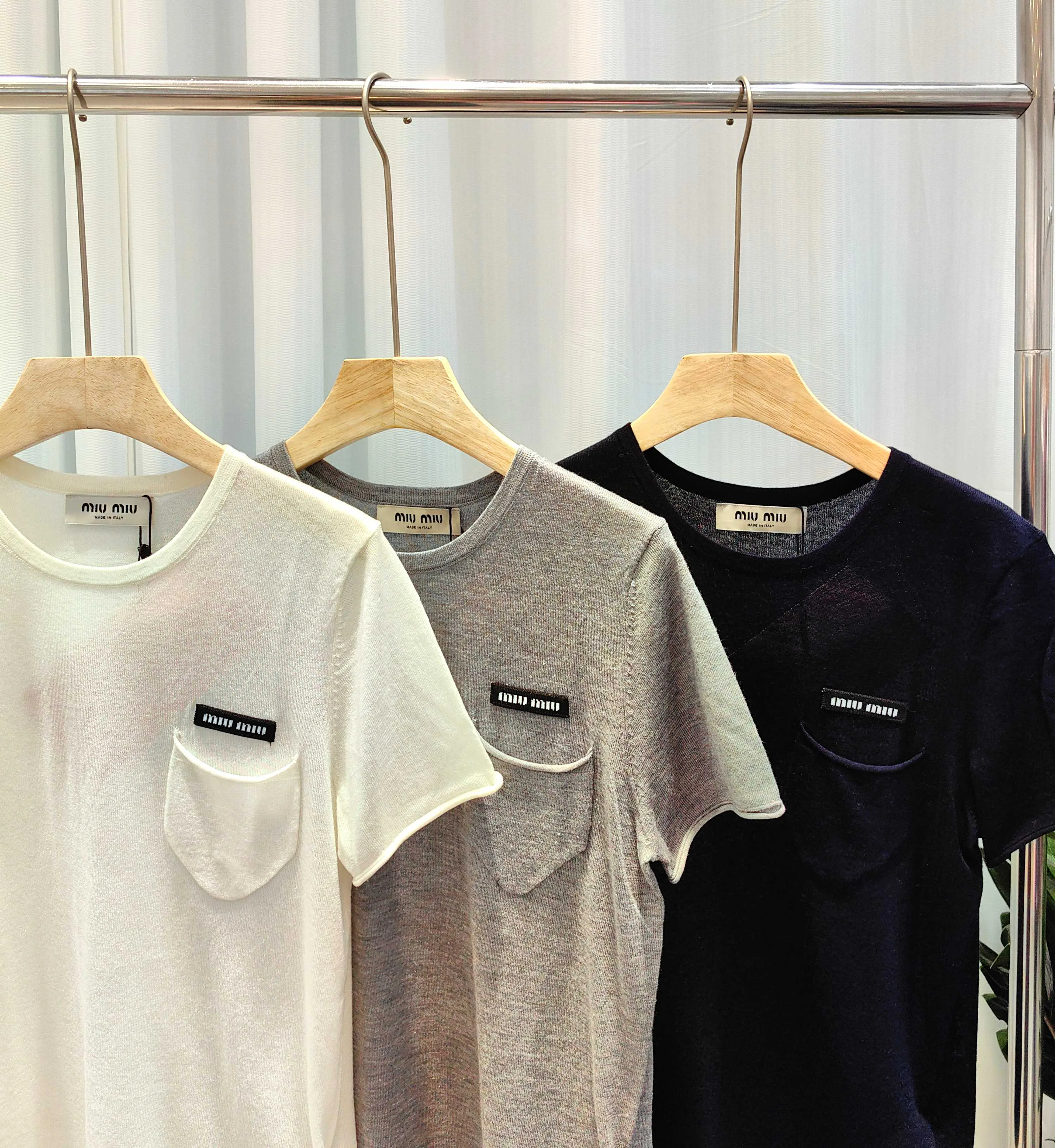 Футболки Женские Miu Miu 11572592