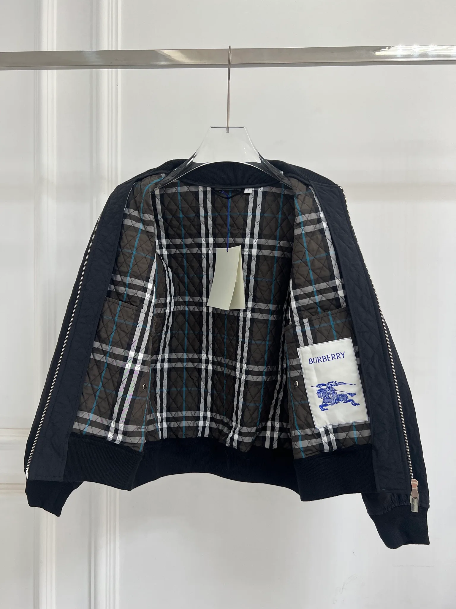 Куртки И Пуховики Женские Burberry 18415757