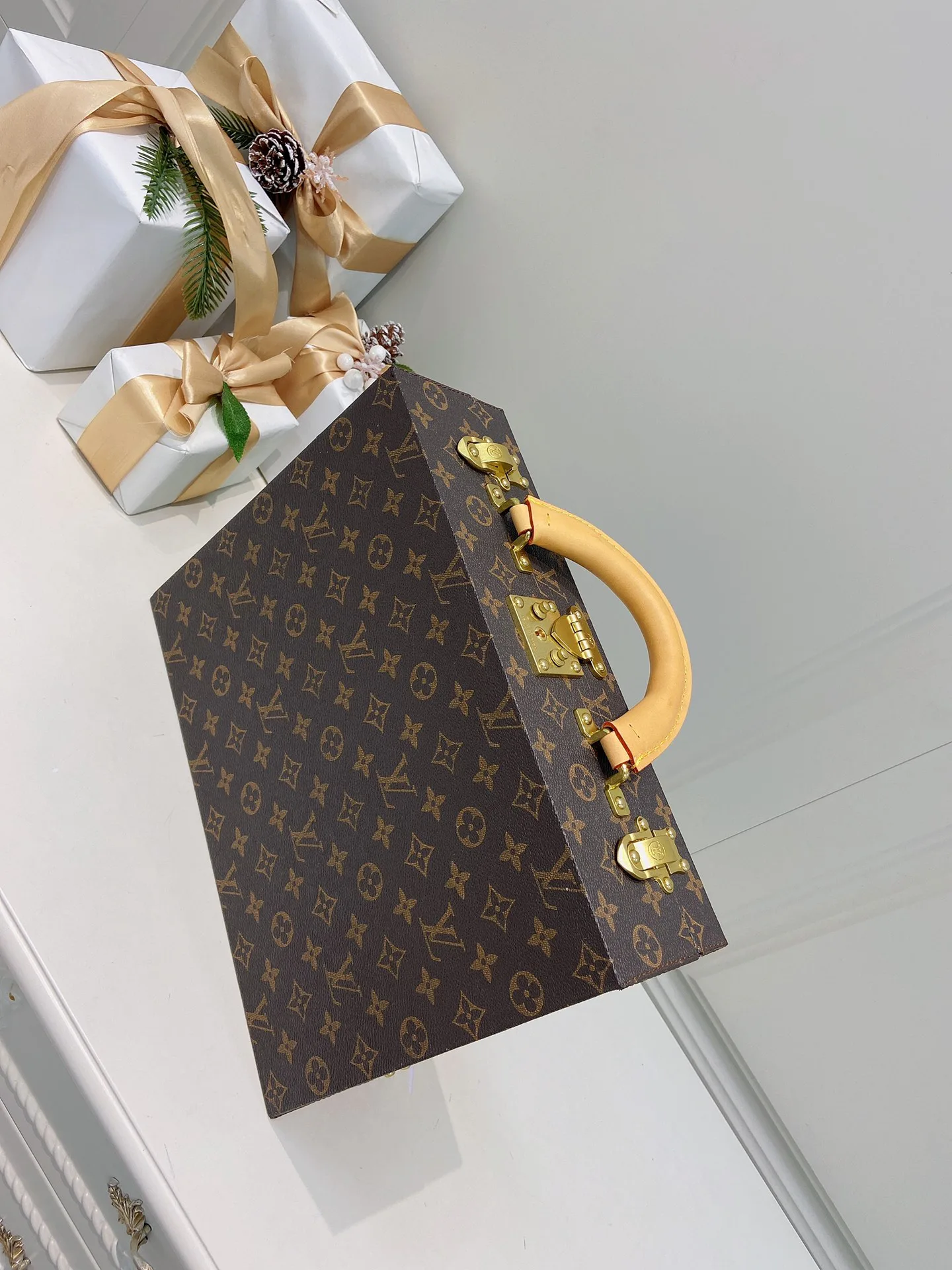 Классические Сумки Женские Louis Vuitton 11451434