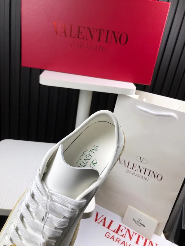 Кроссовки Женские Valentino 11707482