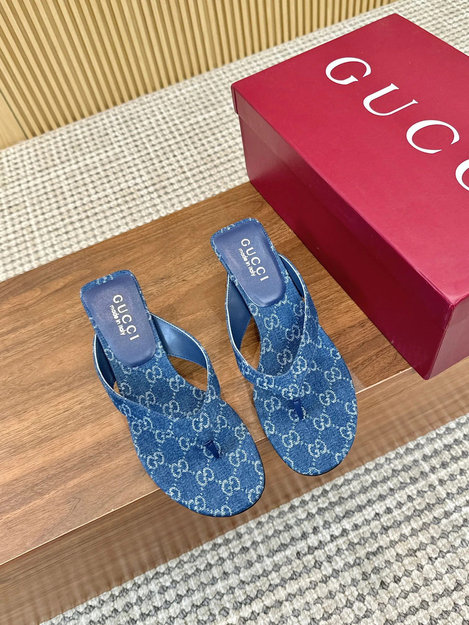 Босоножки Женские Gucci 13480534