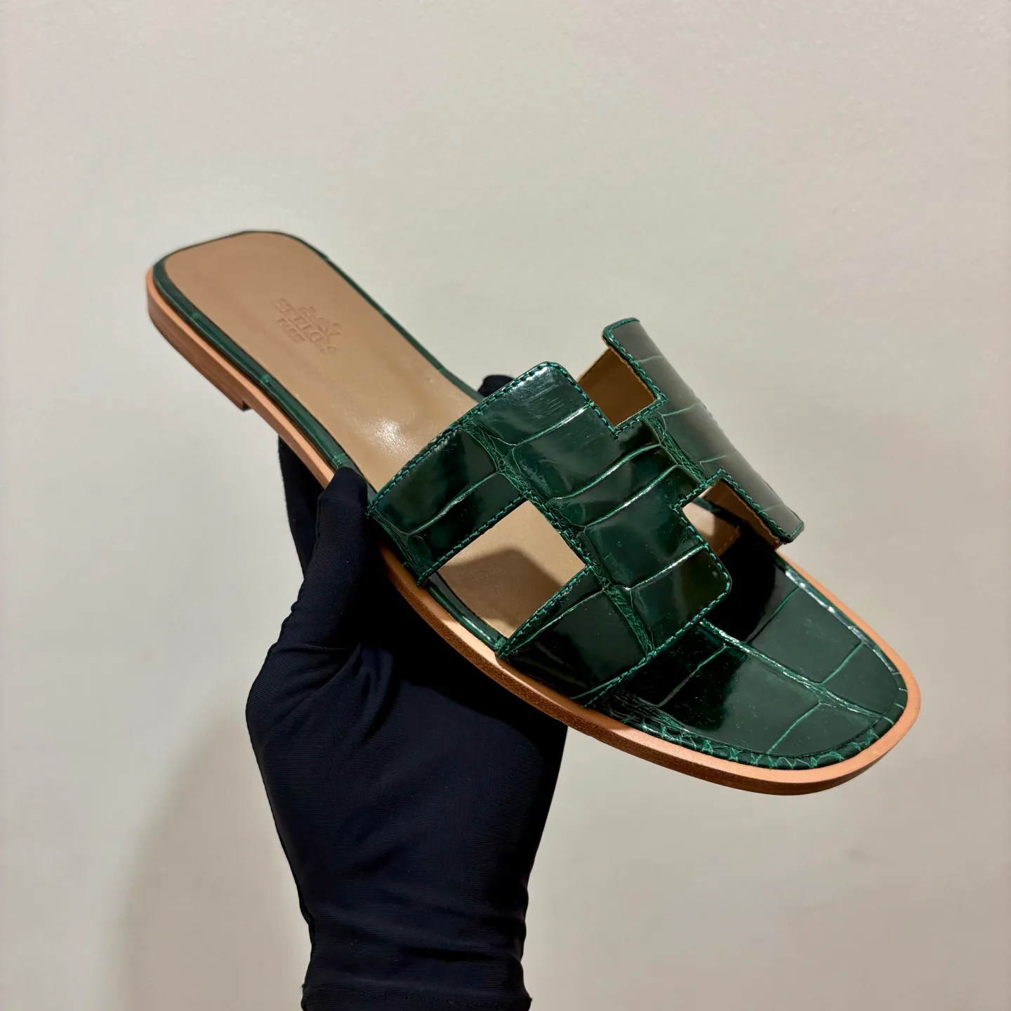 Шлепанцы Женские Hermes 4504001