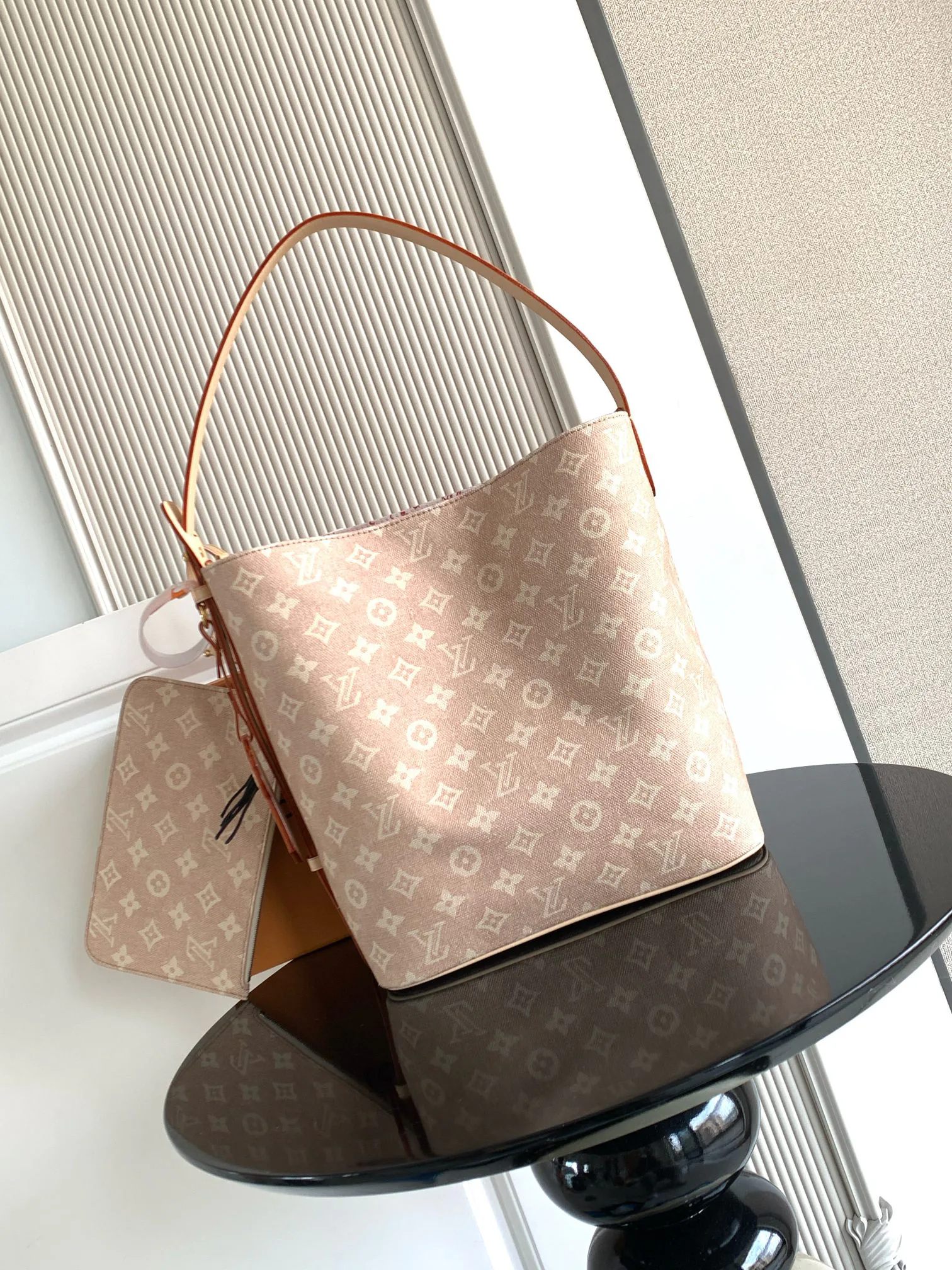 Классические Сумки Женские Louis Vuitton 249360