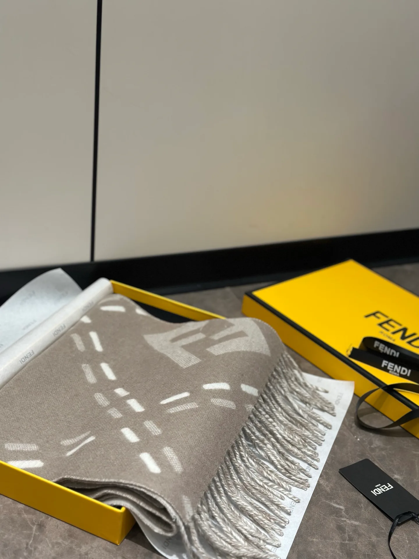 Шарфы Fendi 1686369