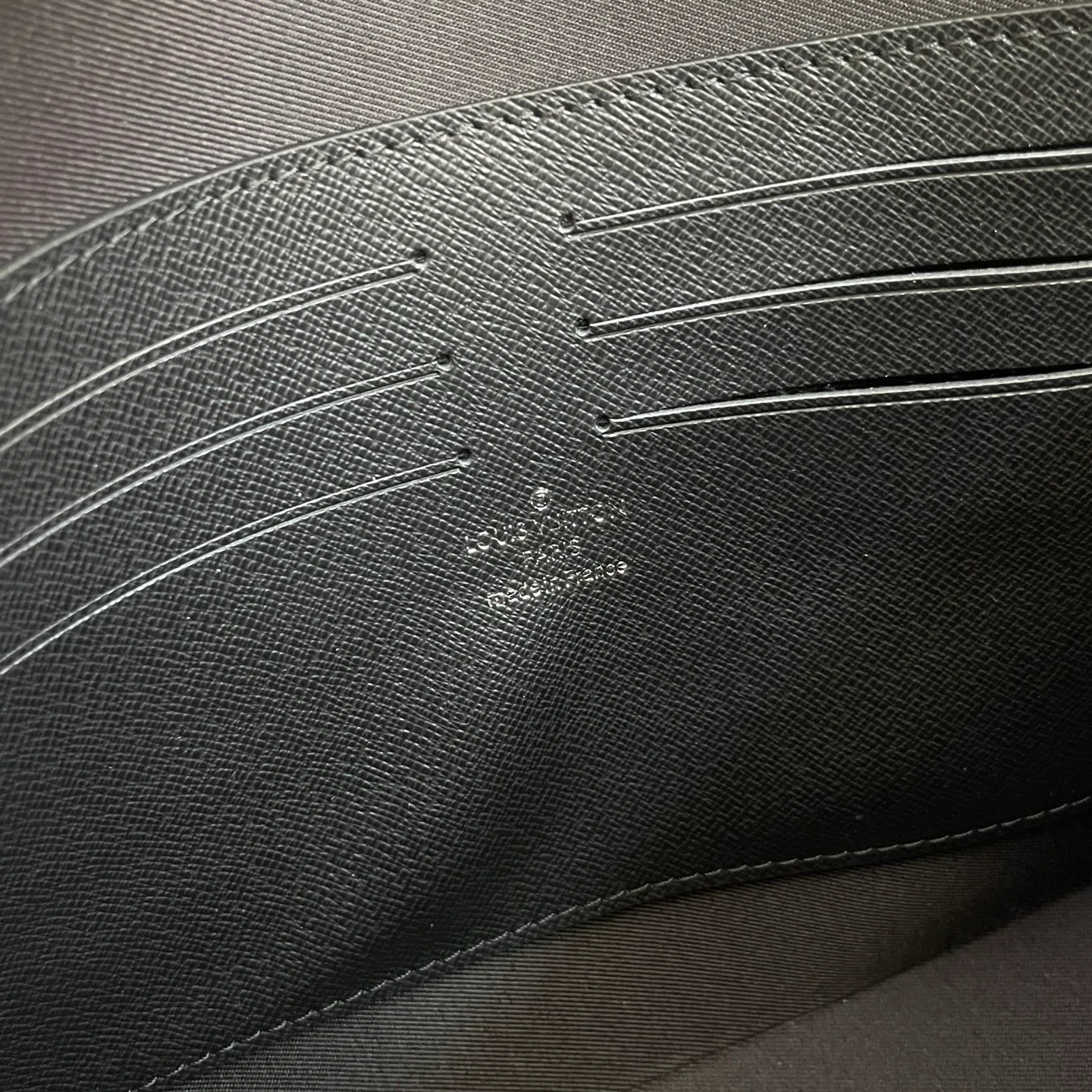 Клатчи Женские Louis Vuitton 11668944