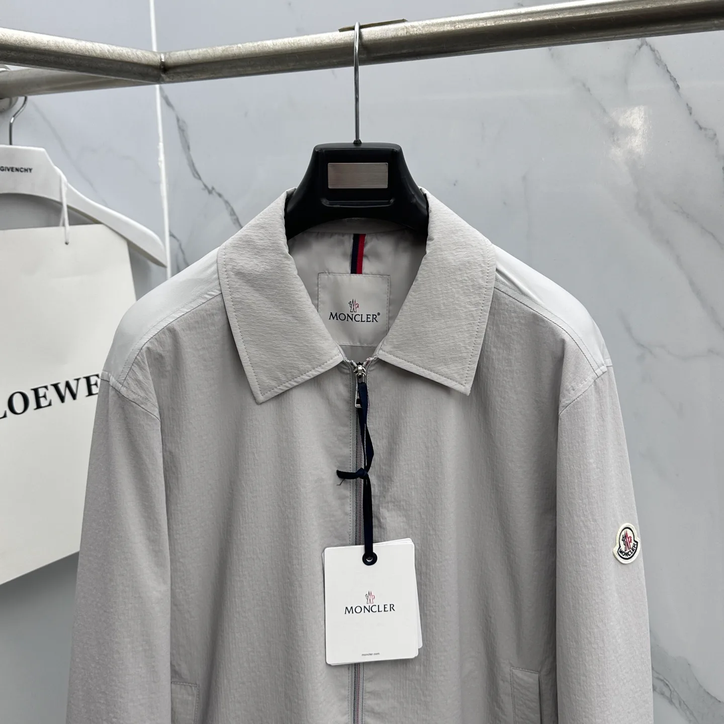 Куртки И Пуховики Мужские Moncler 11790592