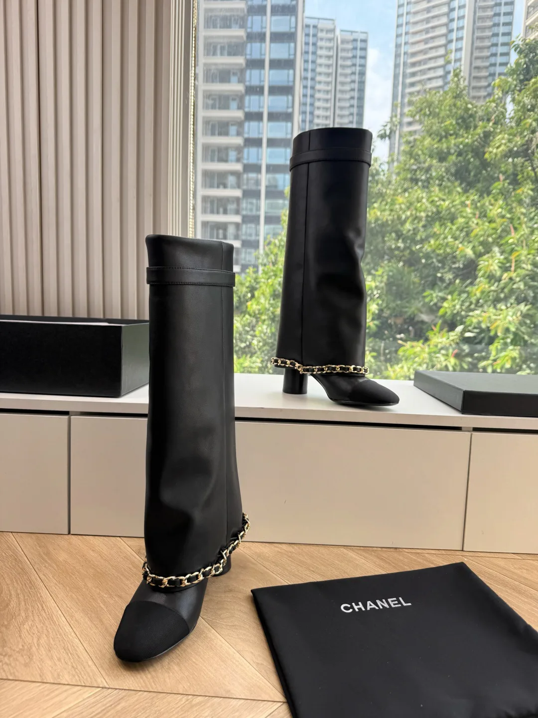 Сапоги Женские Chanel 18337123