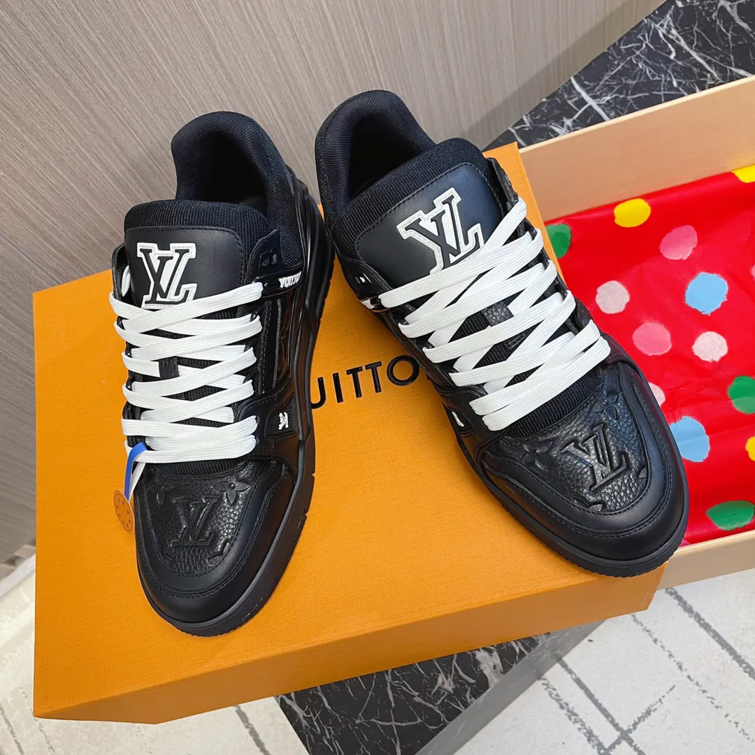 Кроссовки Женские Louis Vuitton 3470494