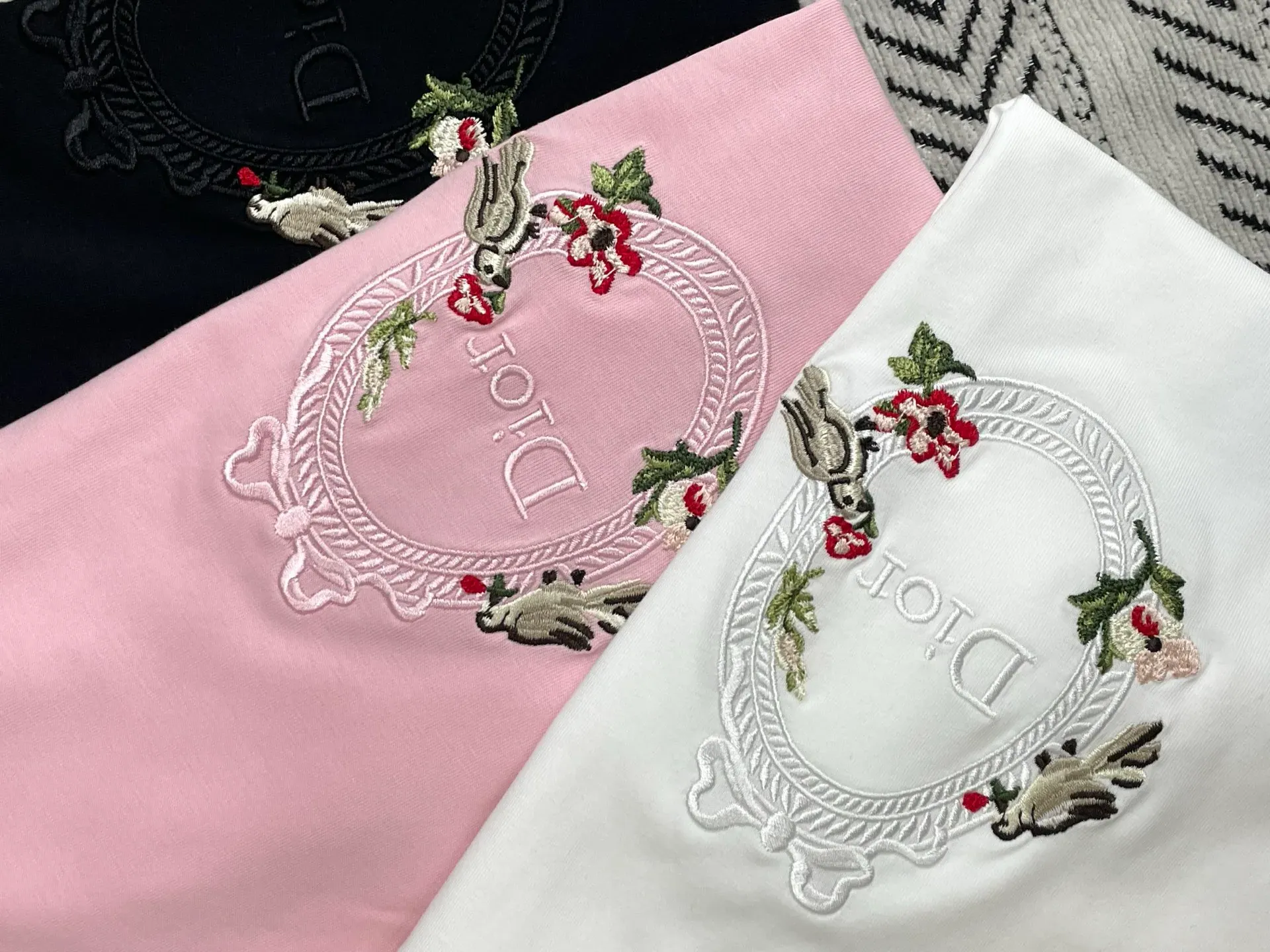 Футболки Женские Christian Dior 5906041