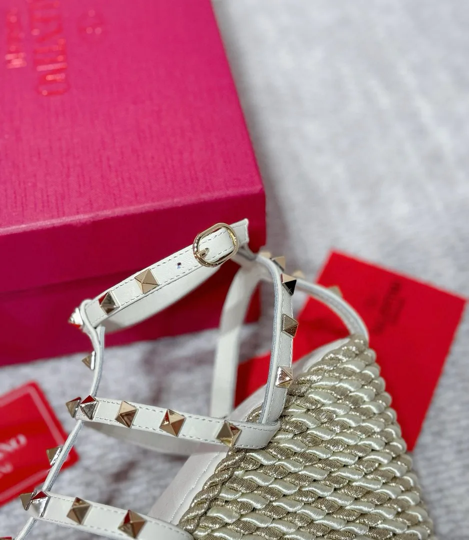 Босоножки Женские Valentino 30737