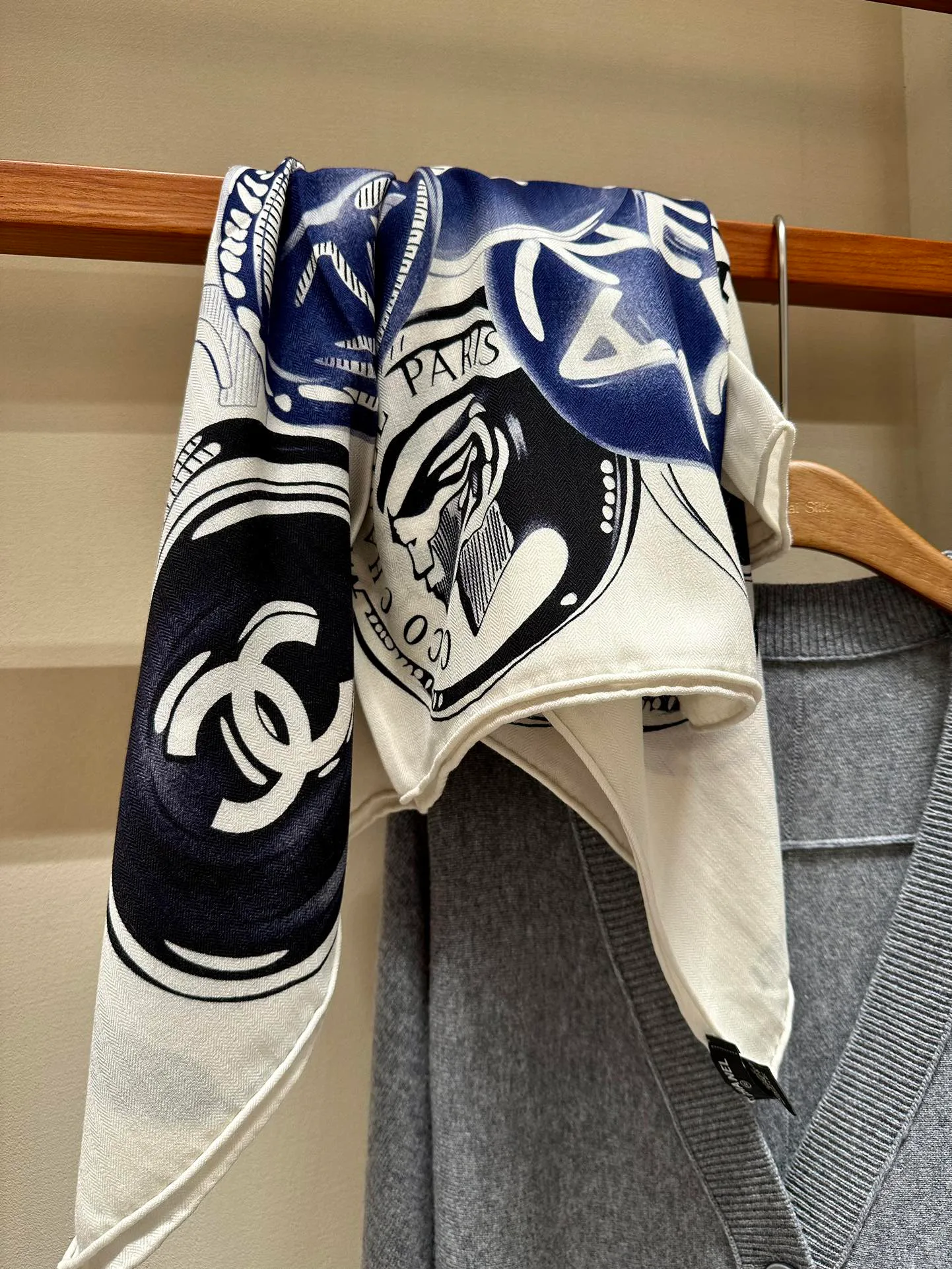 Шарфы Chanel 65112