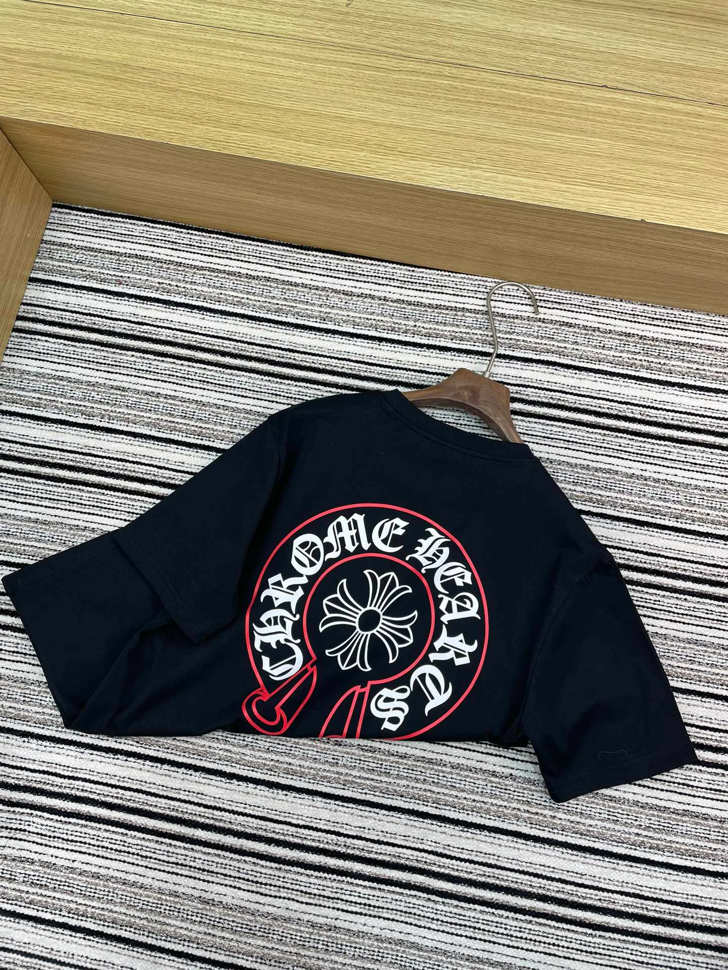 Футболки Женские Chrome Hearts 1716163