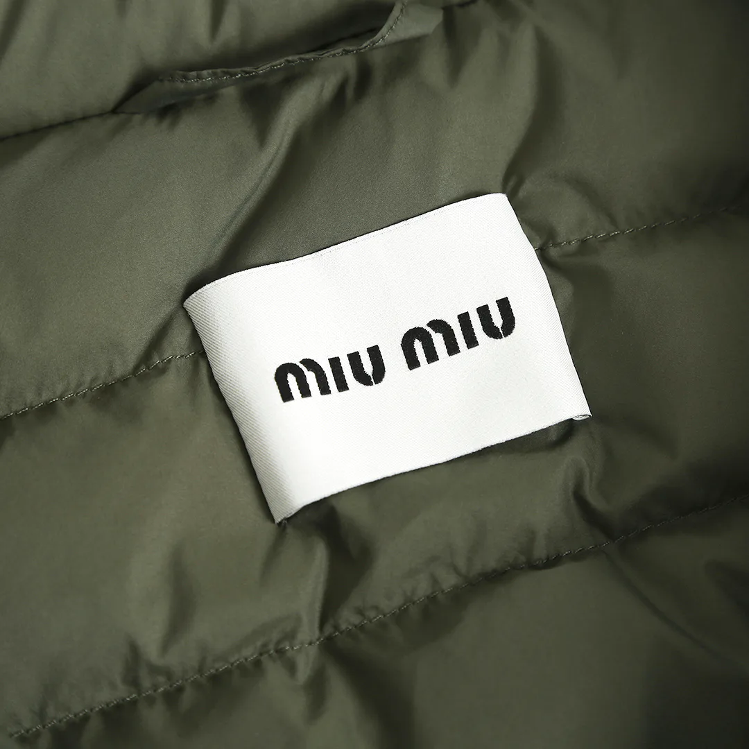 Куртки И Пуховики Женские Miu Miu 18439559