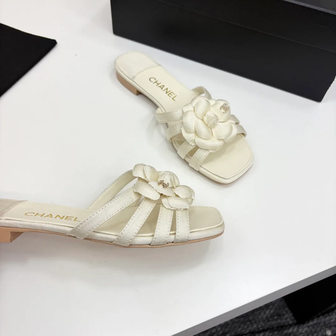 Сандалии Женские Chanel 12584303