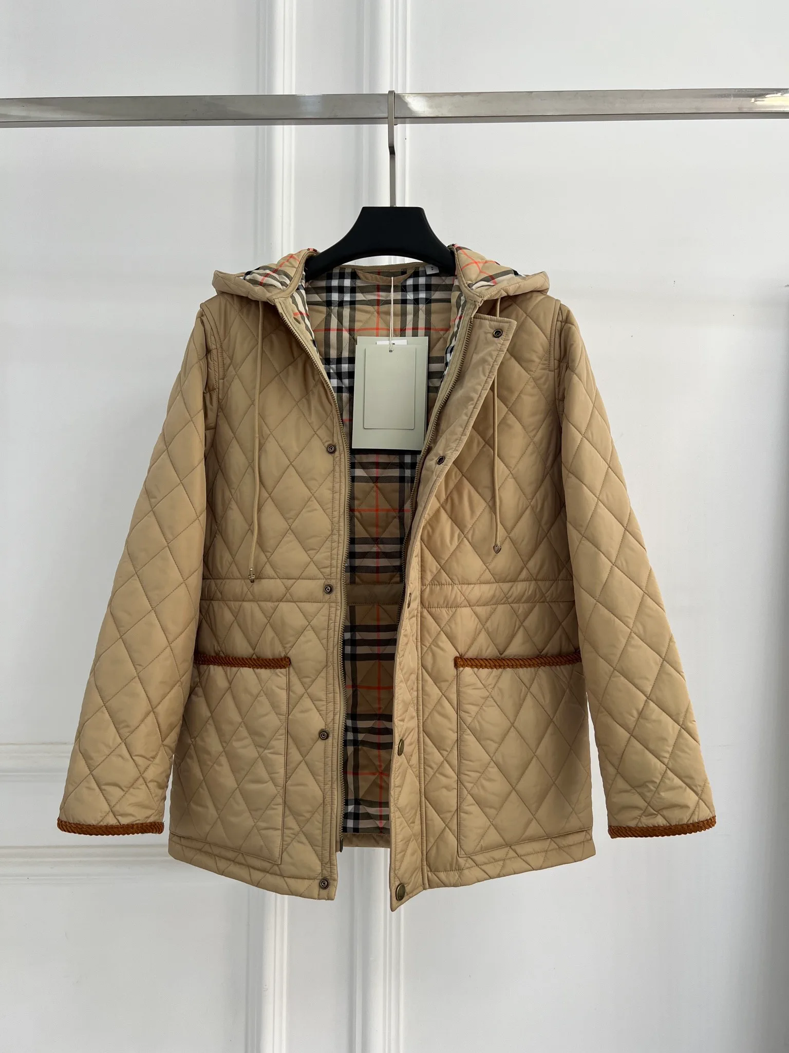 Куртки И Пуховики Женские Burberry 10898963