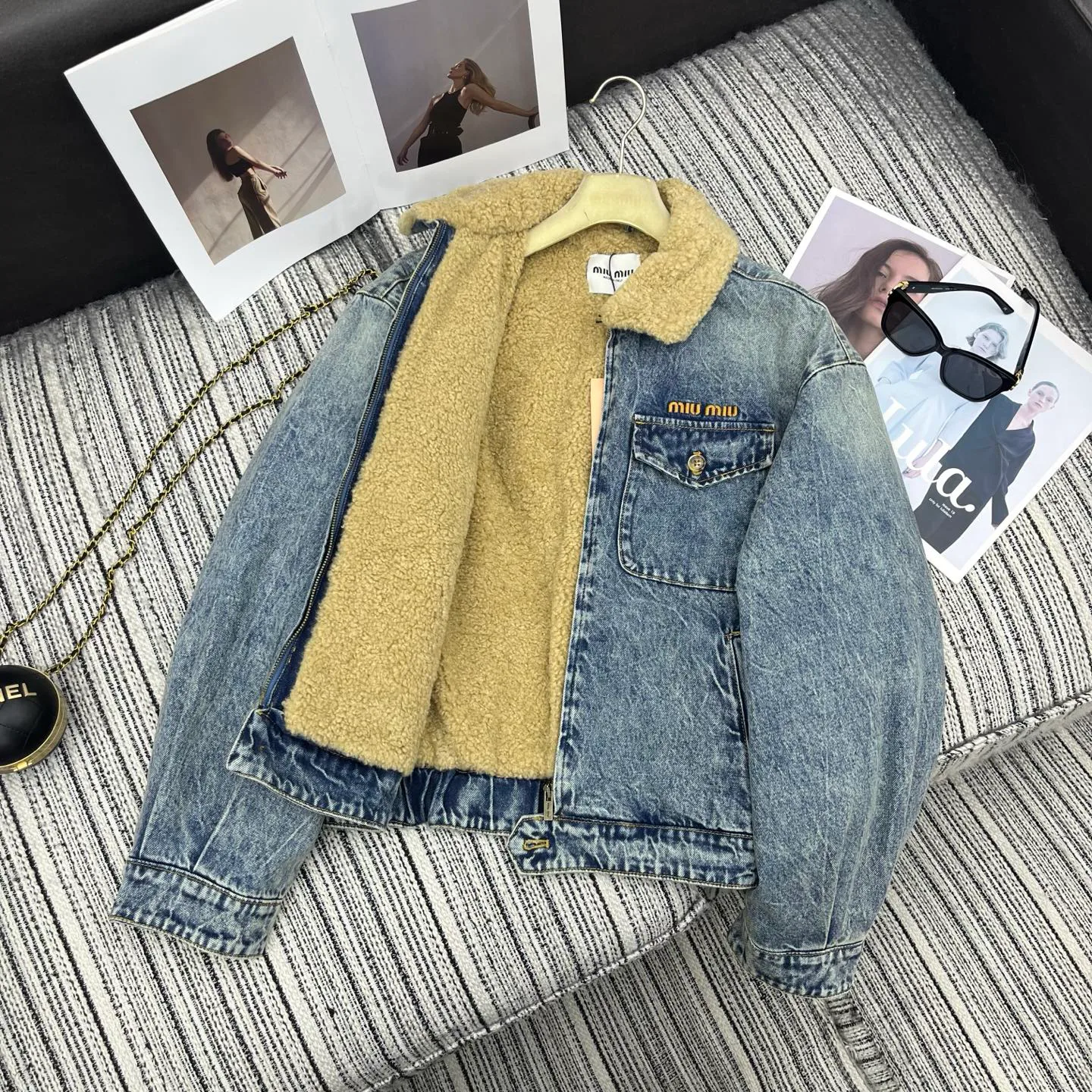 Куртки И Пуховики Женские Miu Miu 5060394